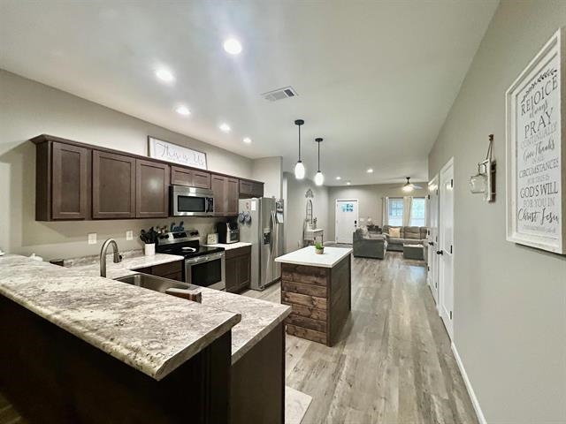 100 SHADOW BROOK CIR