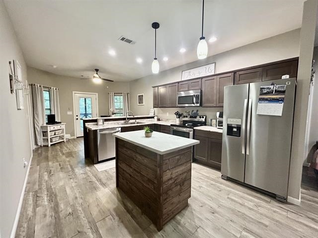 100 SHADOW BROOK CIR