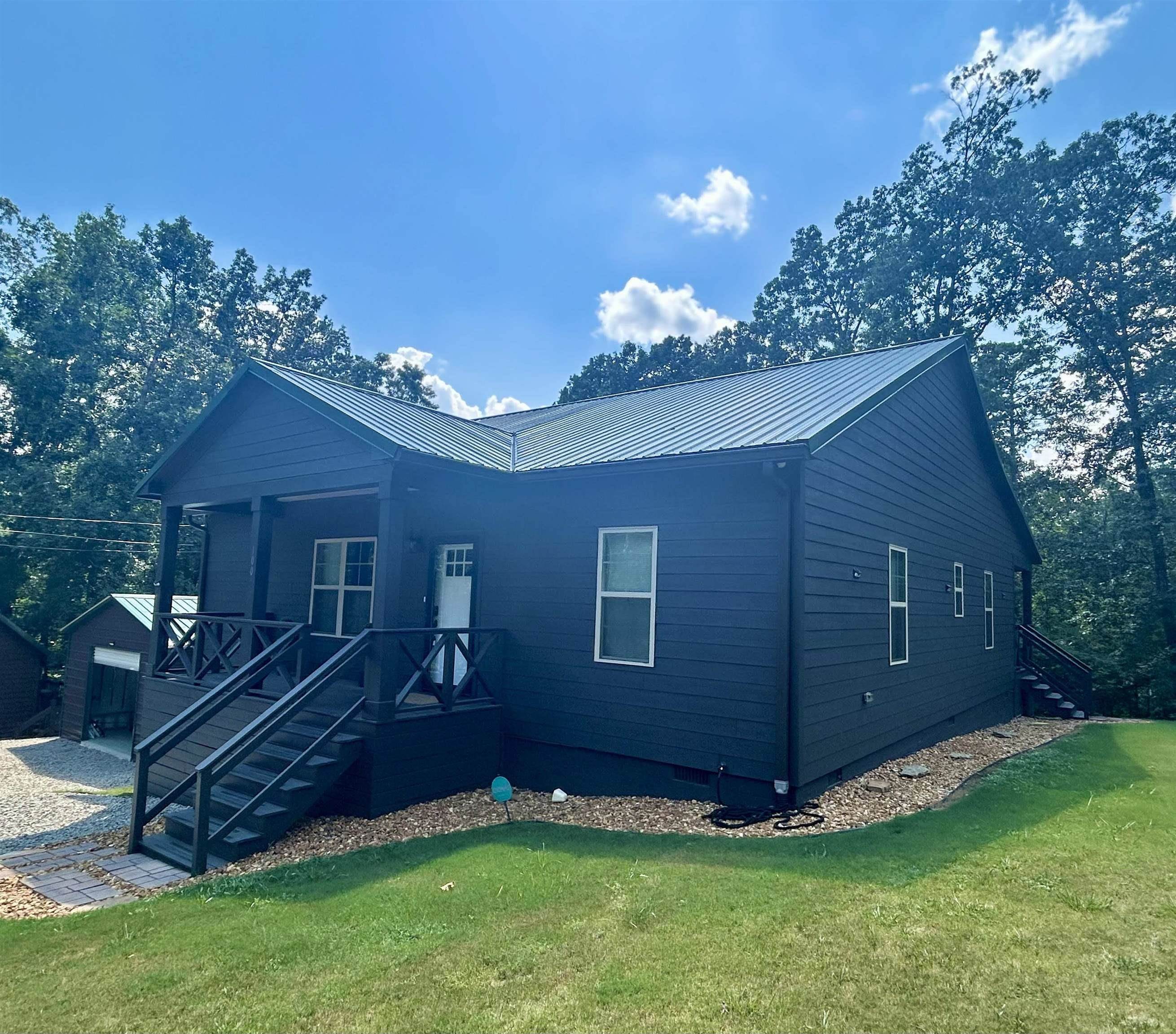 100 SHADOW BROOK CIR