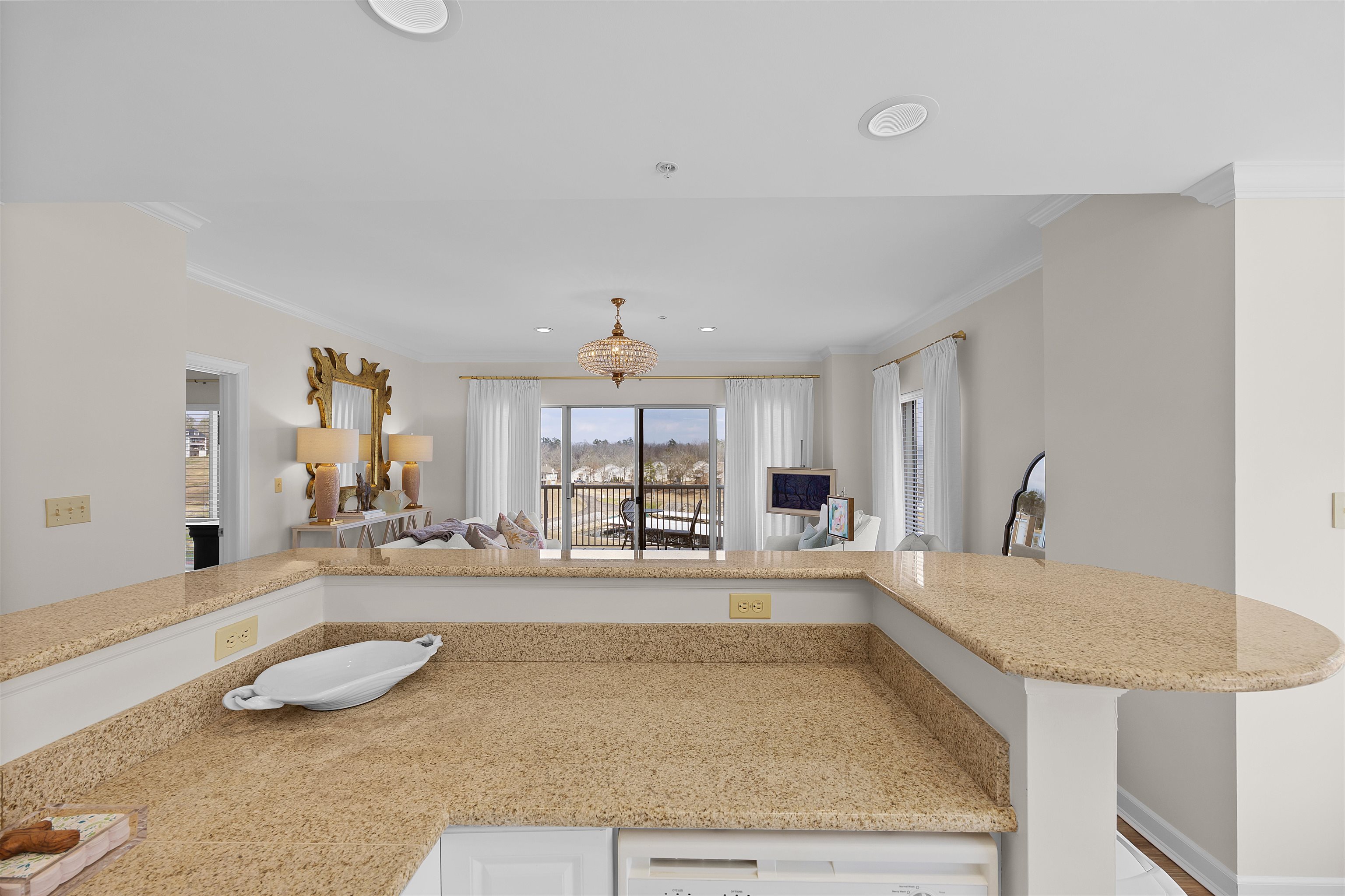 323 CR 380 RD Unit: P 605