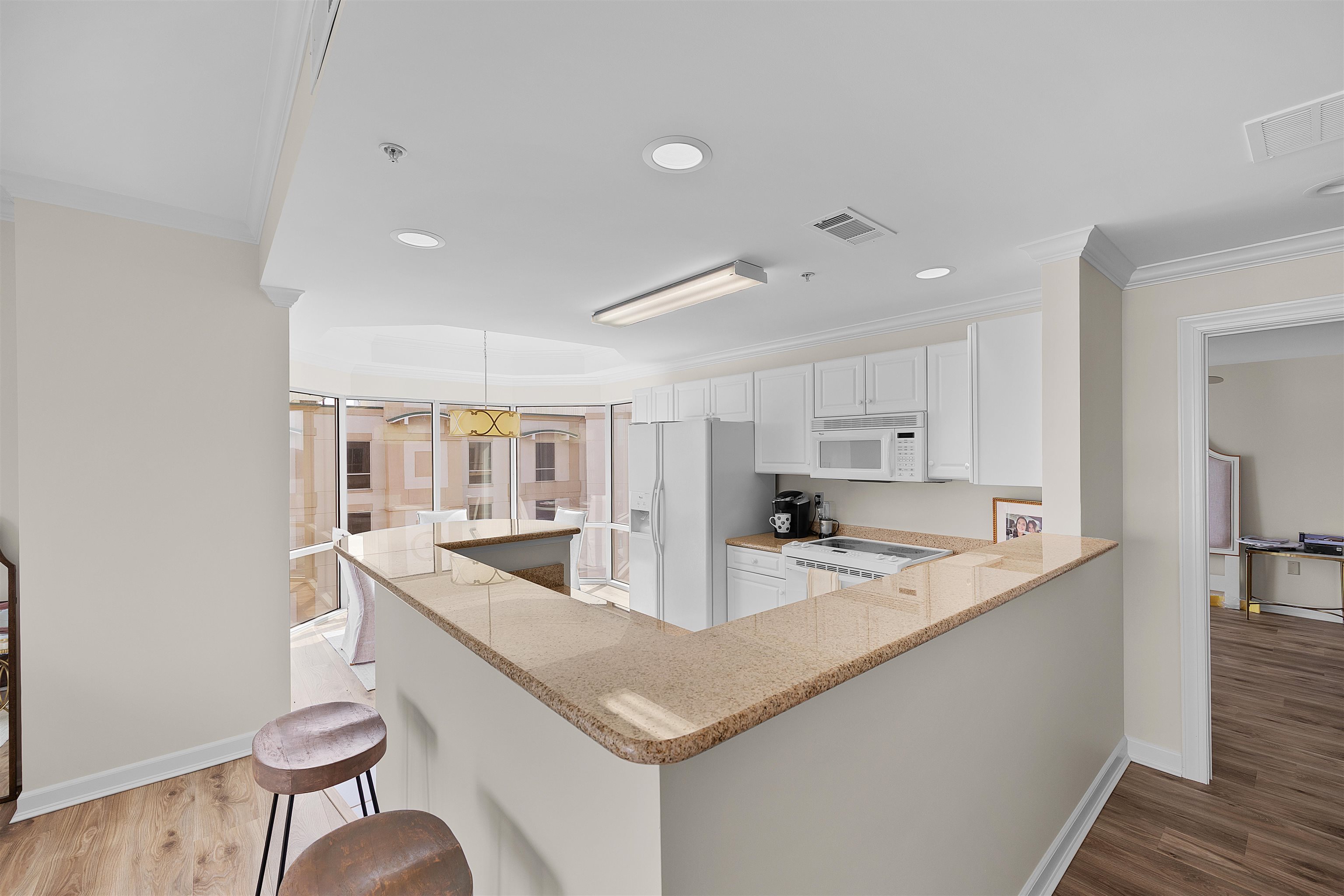 323 CR 380 RD Unit: P 605