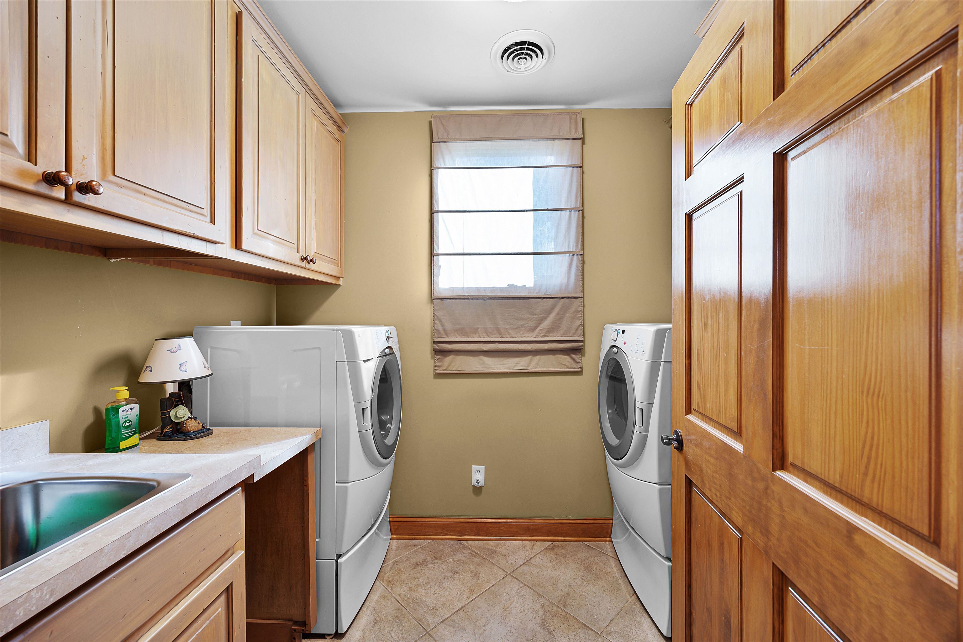 830 BIG BEAR CREEK RD