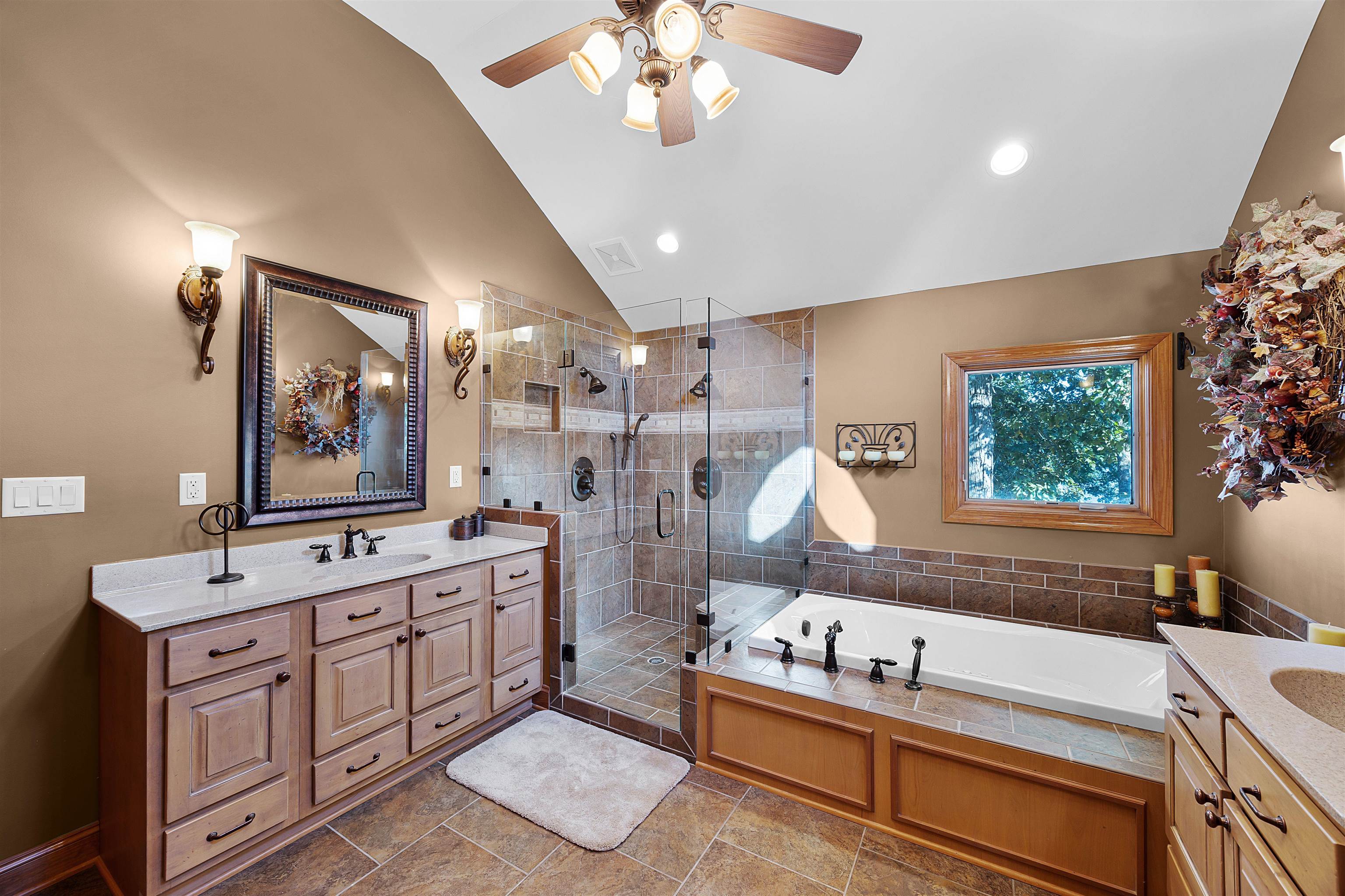 830 BIG BEAR CREEK RD