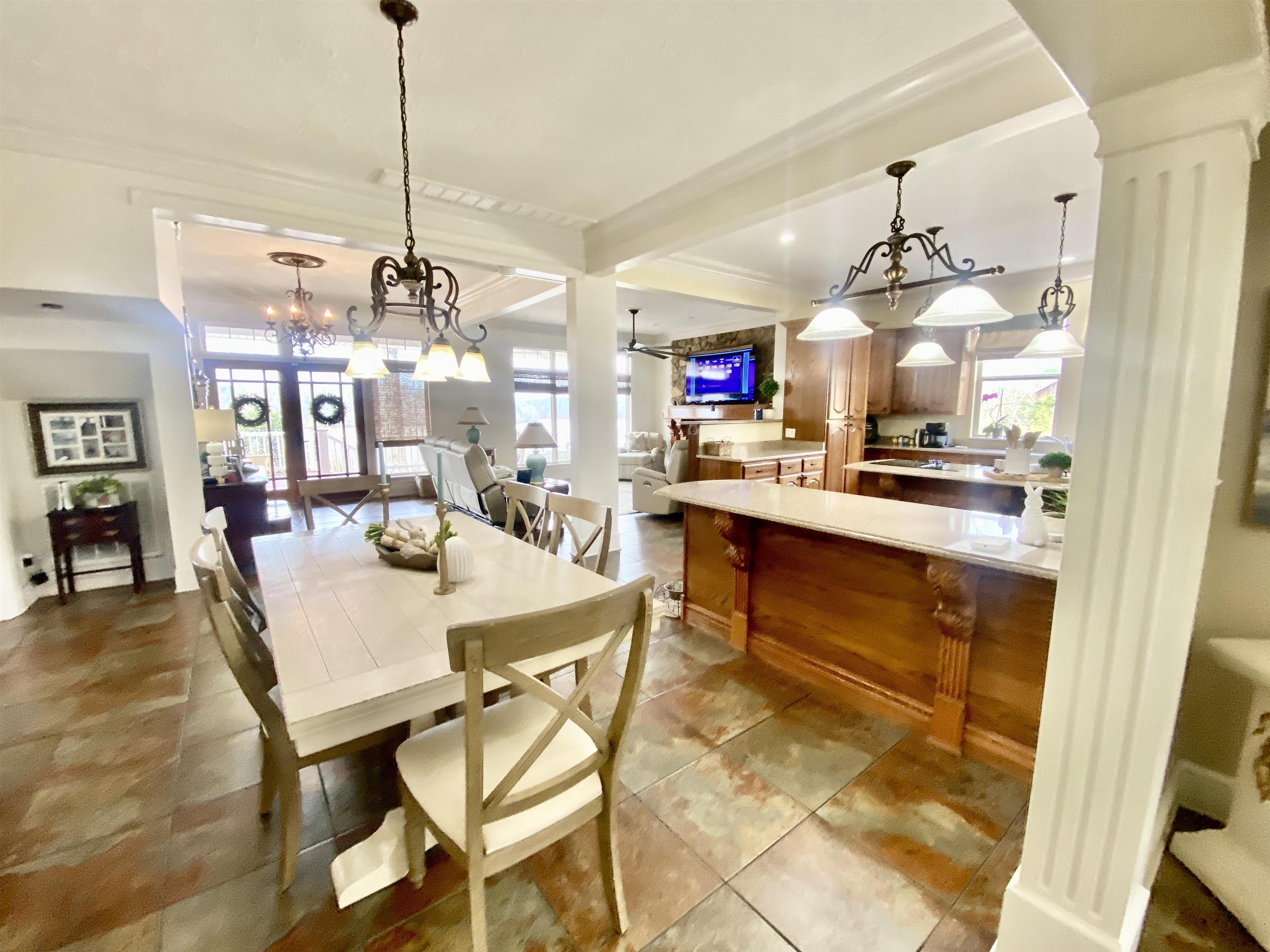 410 CR 261 RD