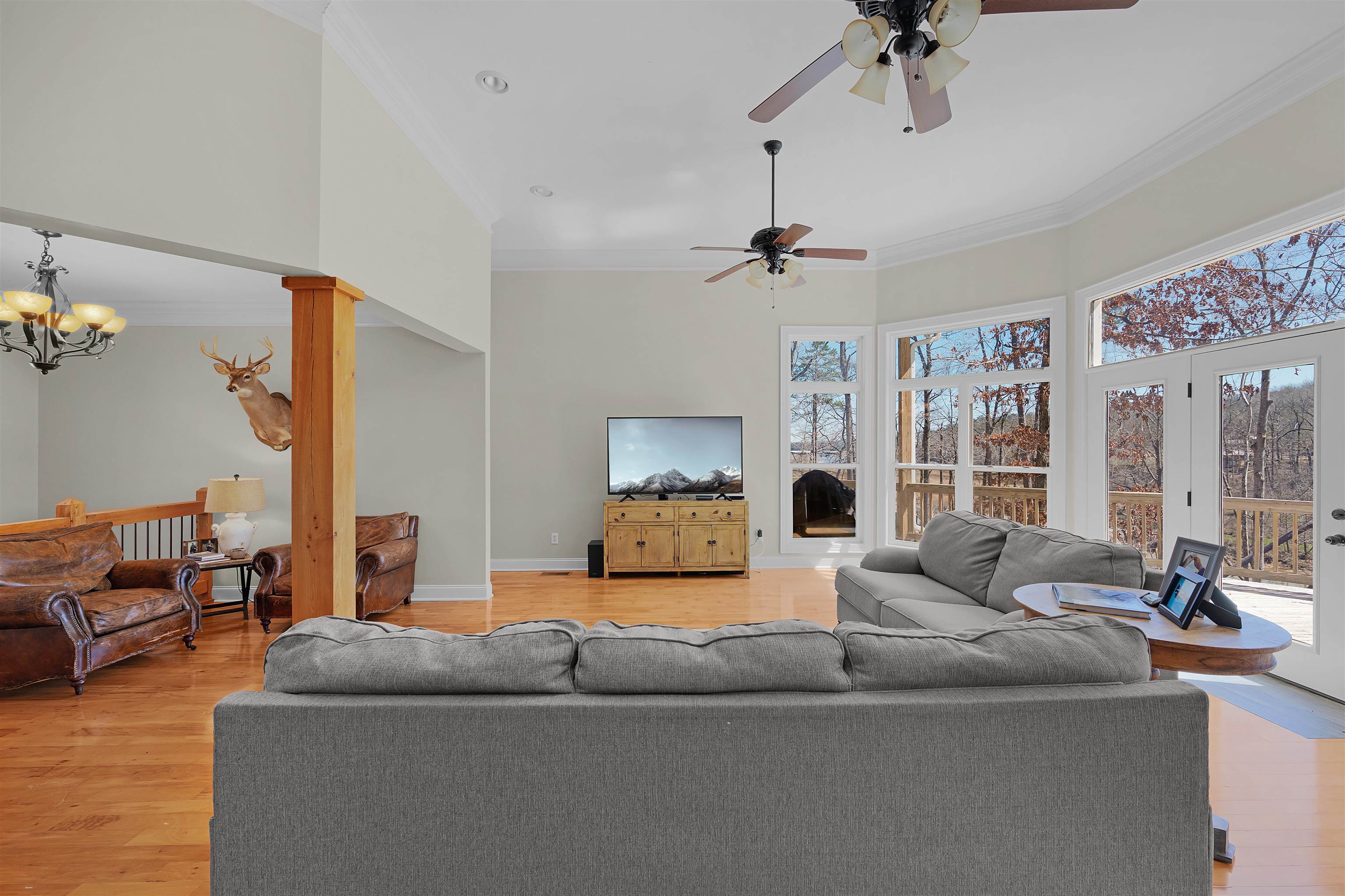 3 SANDY CREEK LN