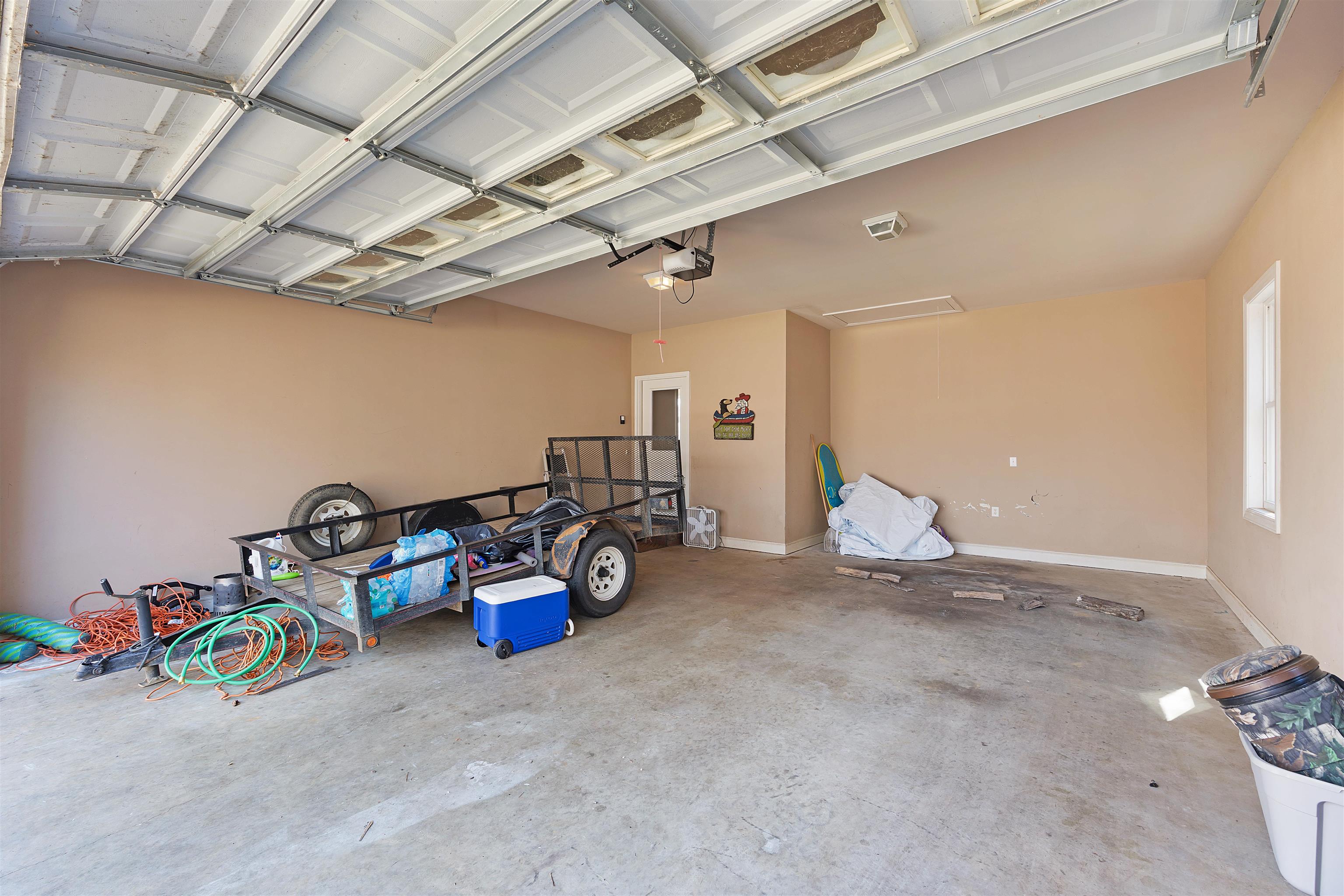 3 SANDY CREEK LN