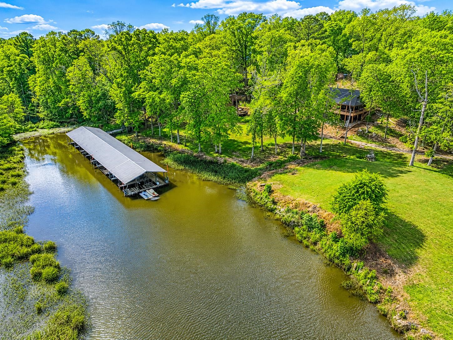 3 SANDY CREEK LN