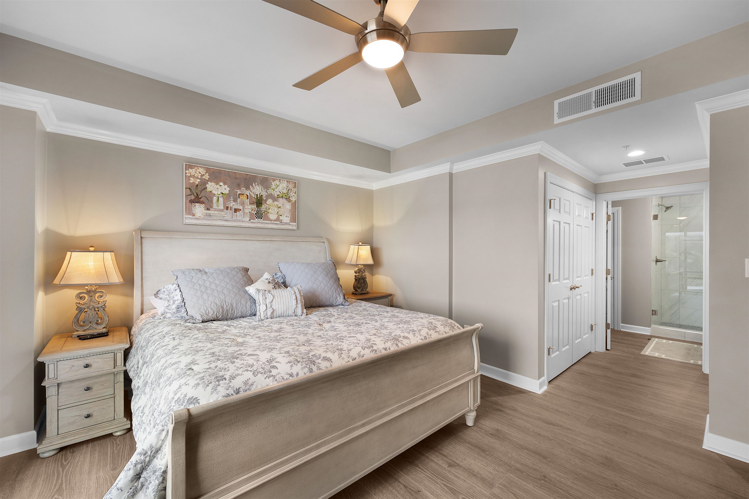 323 CR 380 RD Unit: P 506