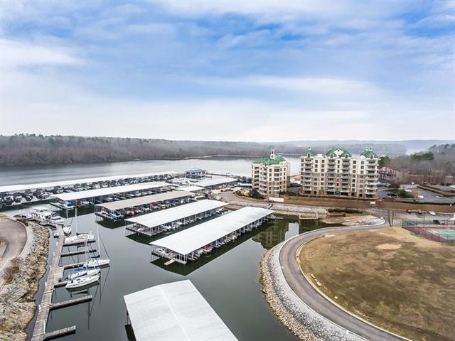 323 CR 380 RD Unit: P 506