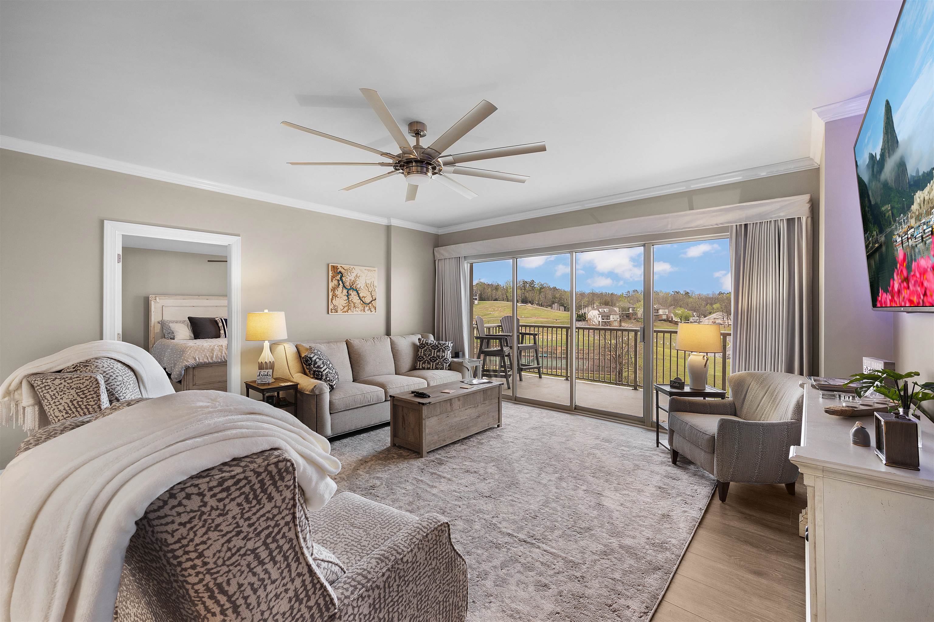 323 CR 380 RD Unit: P 506