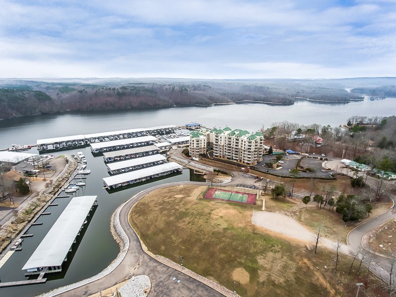 325 CR 380 RD Unit: L 302