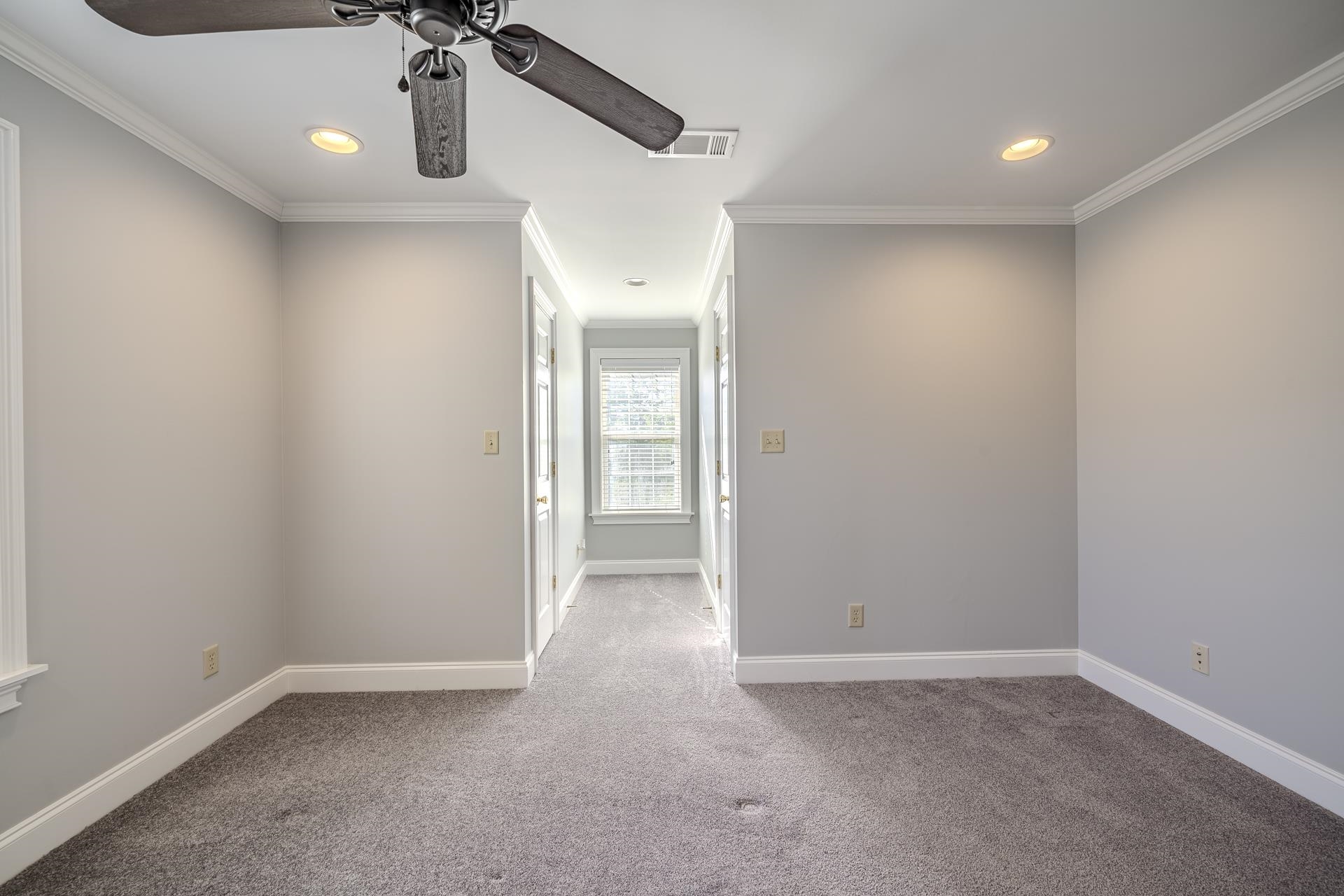 9 MOUNTAIN VIEW DR