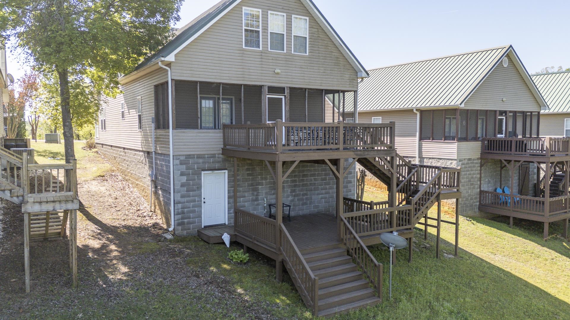 9 MOUNTAIN VIEW DR
