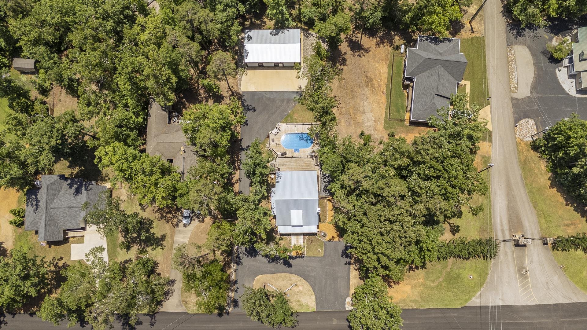 420 HOLIDAY HILLS RD