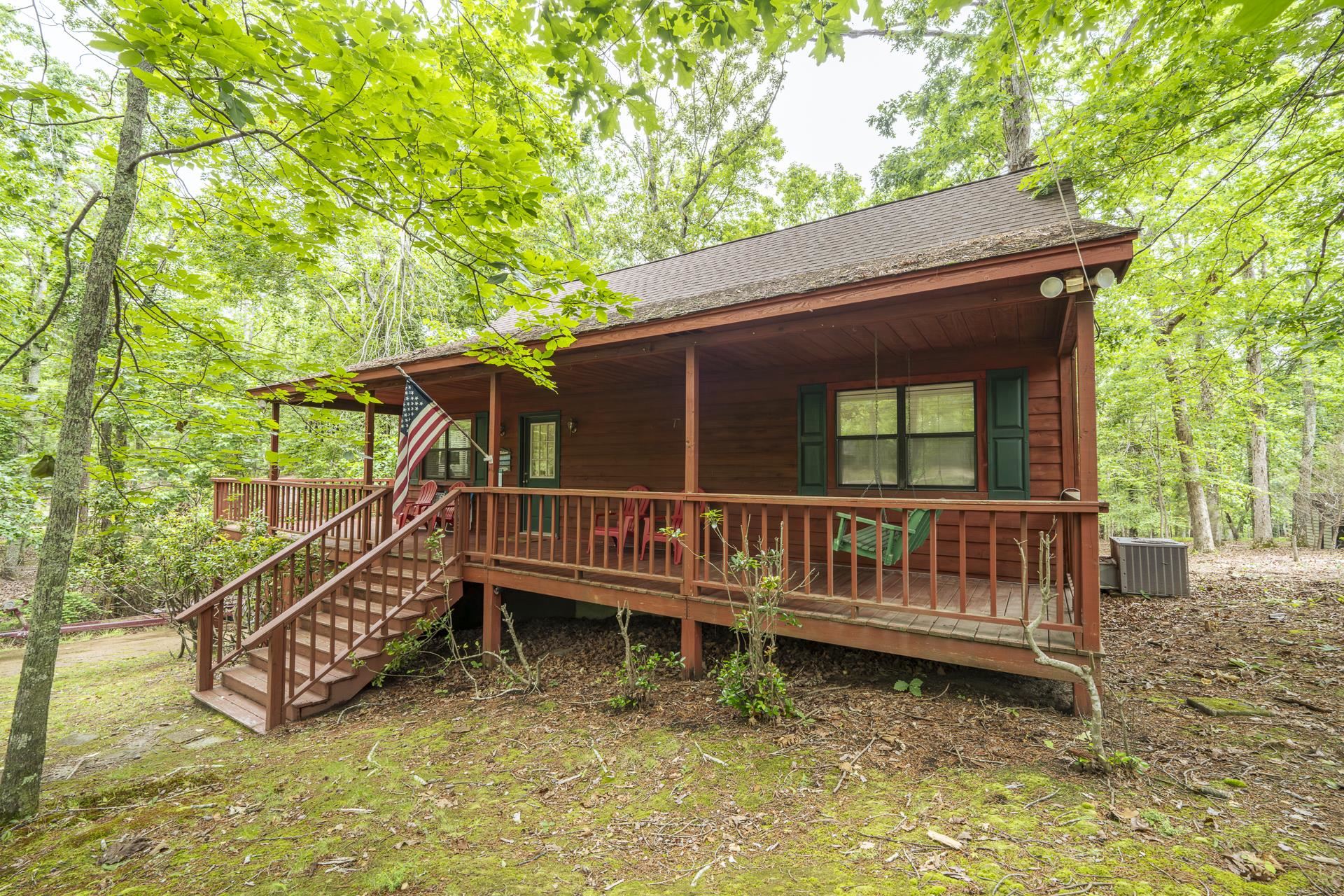 405 MURRAY LN