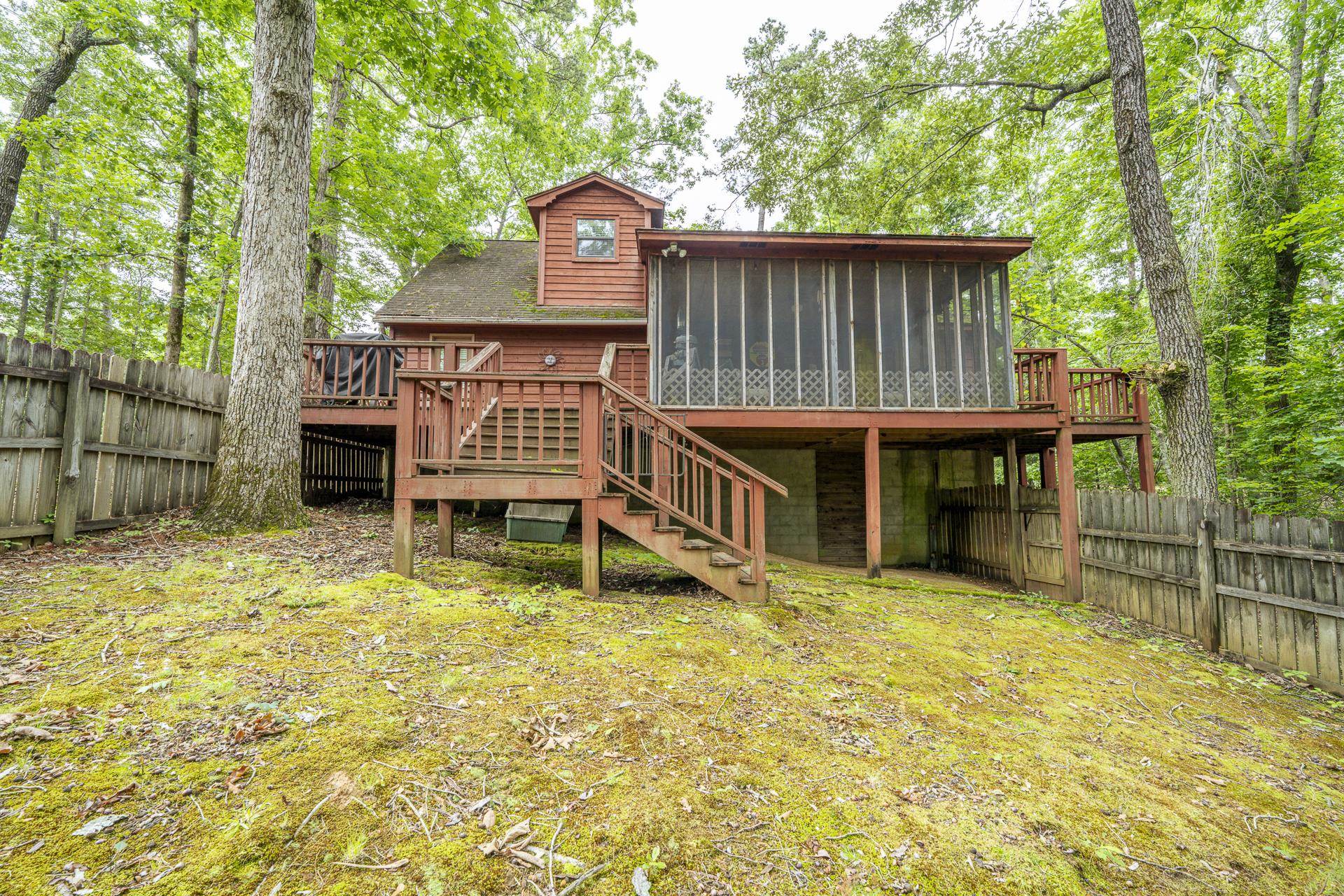 405 MURRAY LN