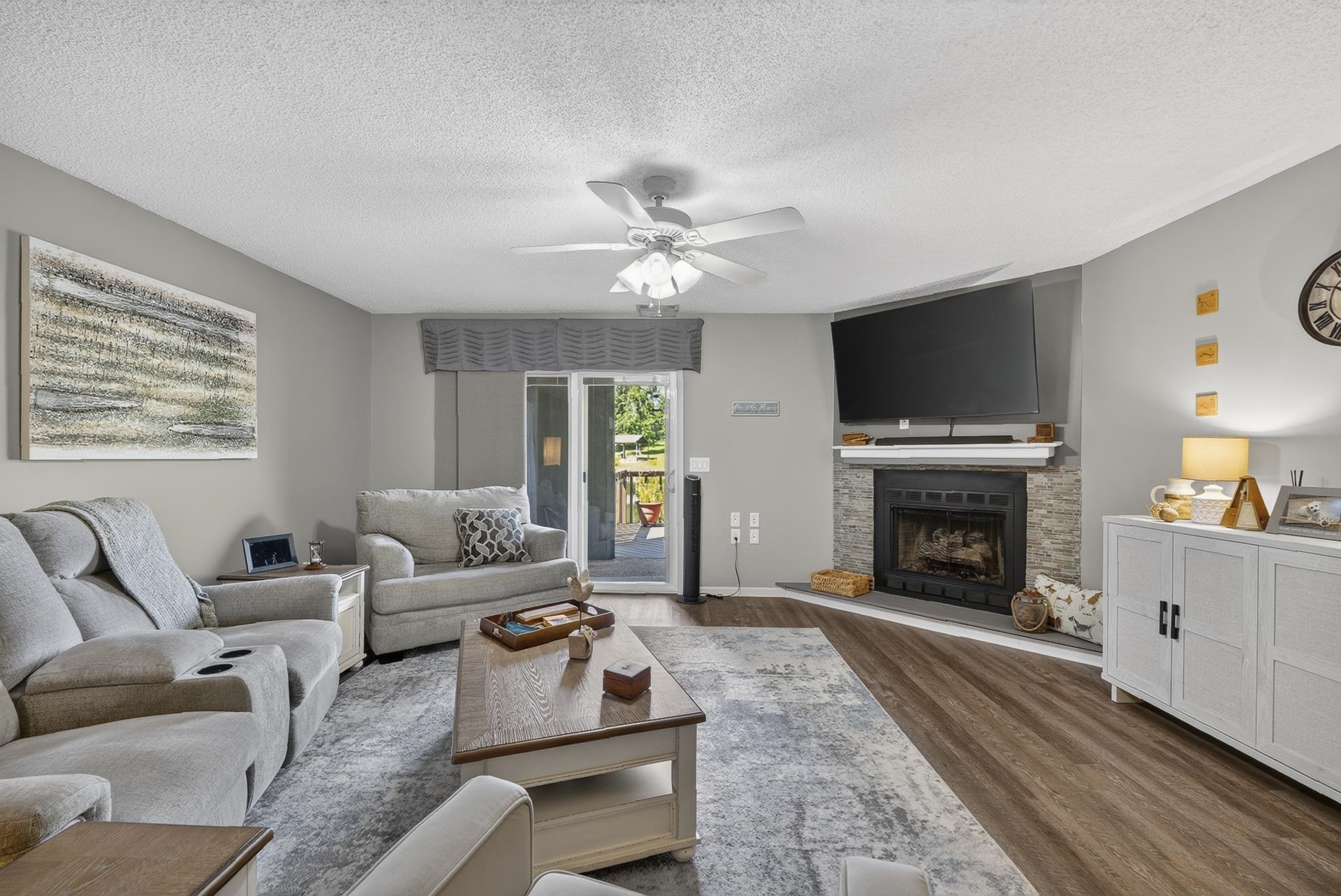 74 DRIFTWOOD RD