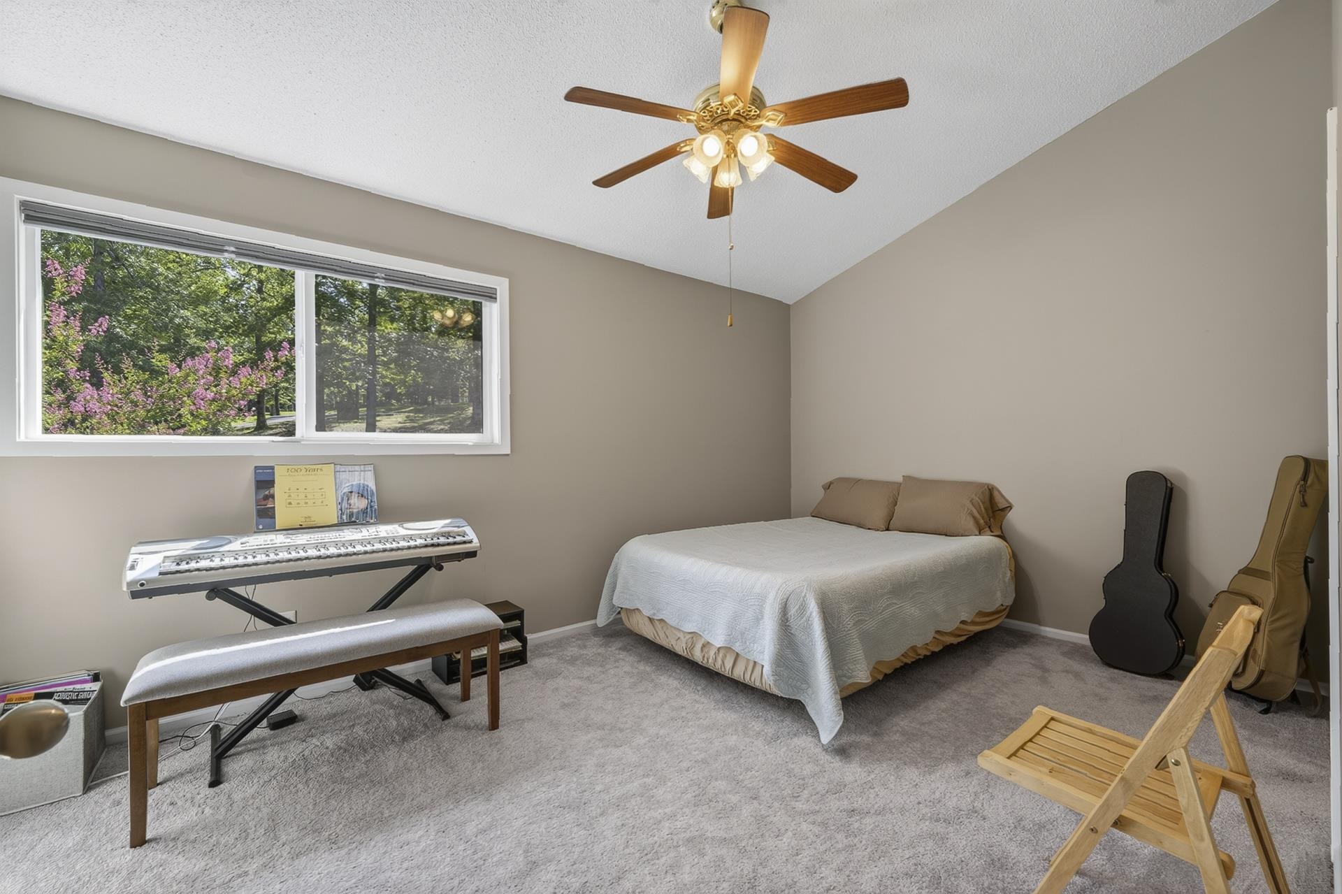 74 DRIFTWOOD RD