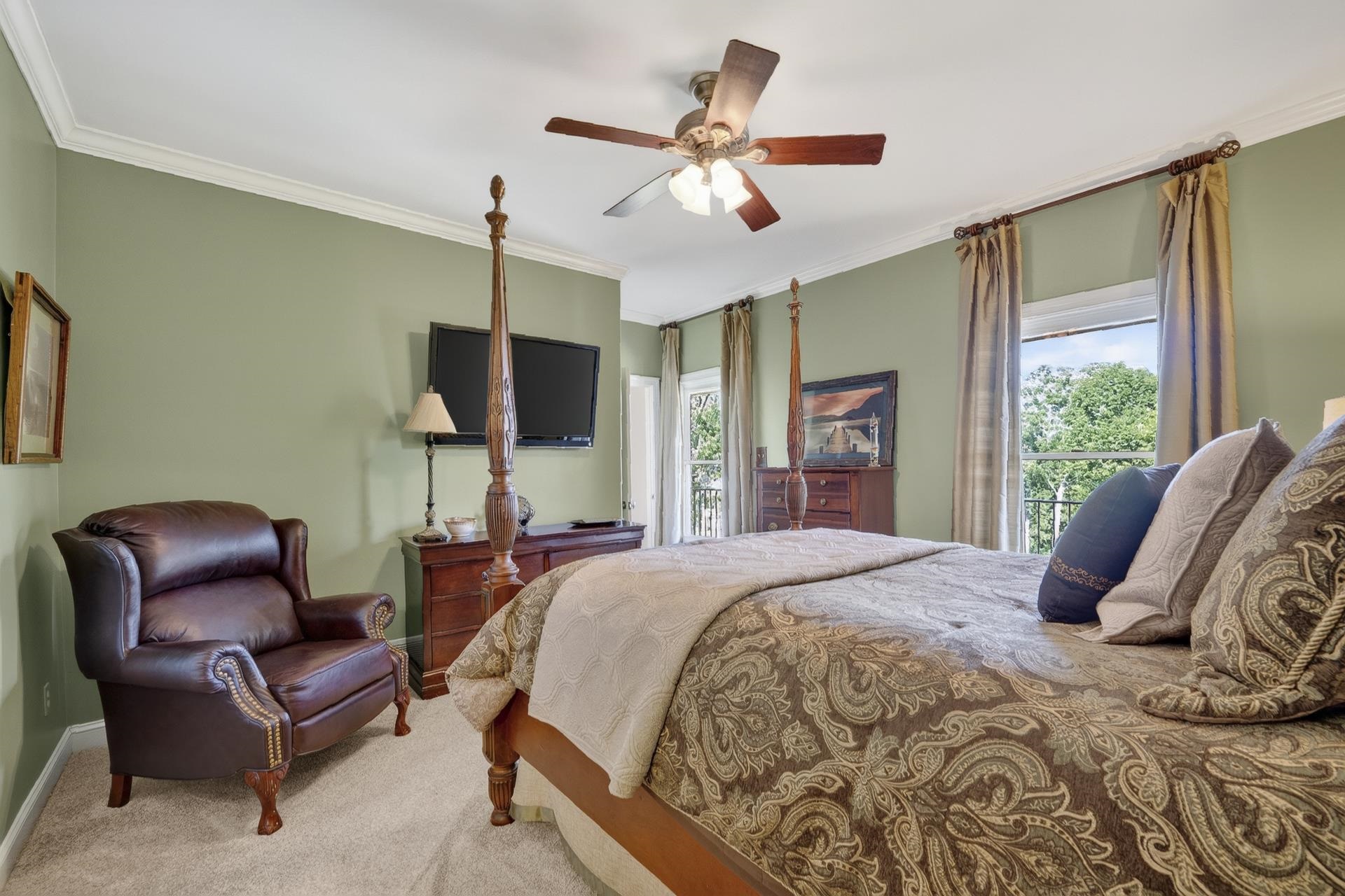 220 ANCHOR BAY PT