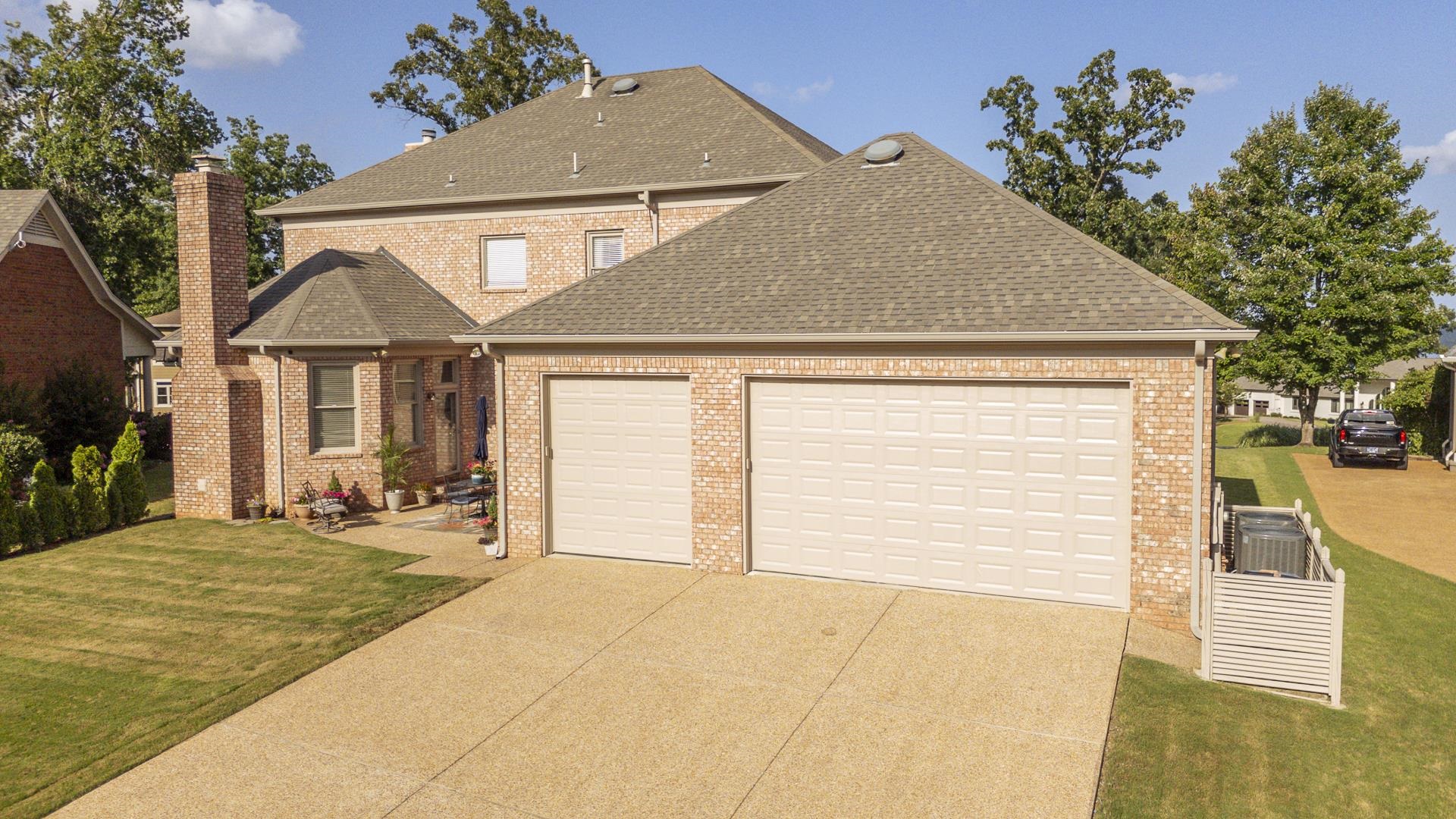 220 ANCHOR BAY PT