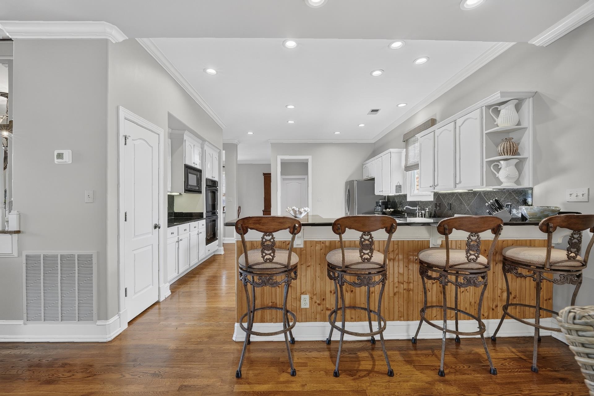 220 ANCHOR BAY PT