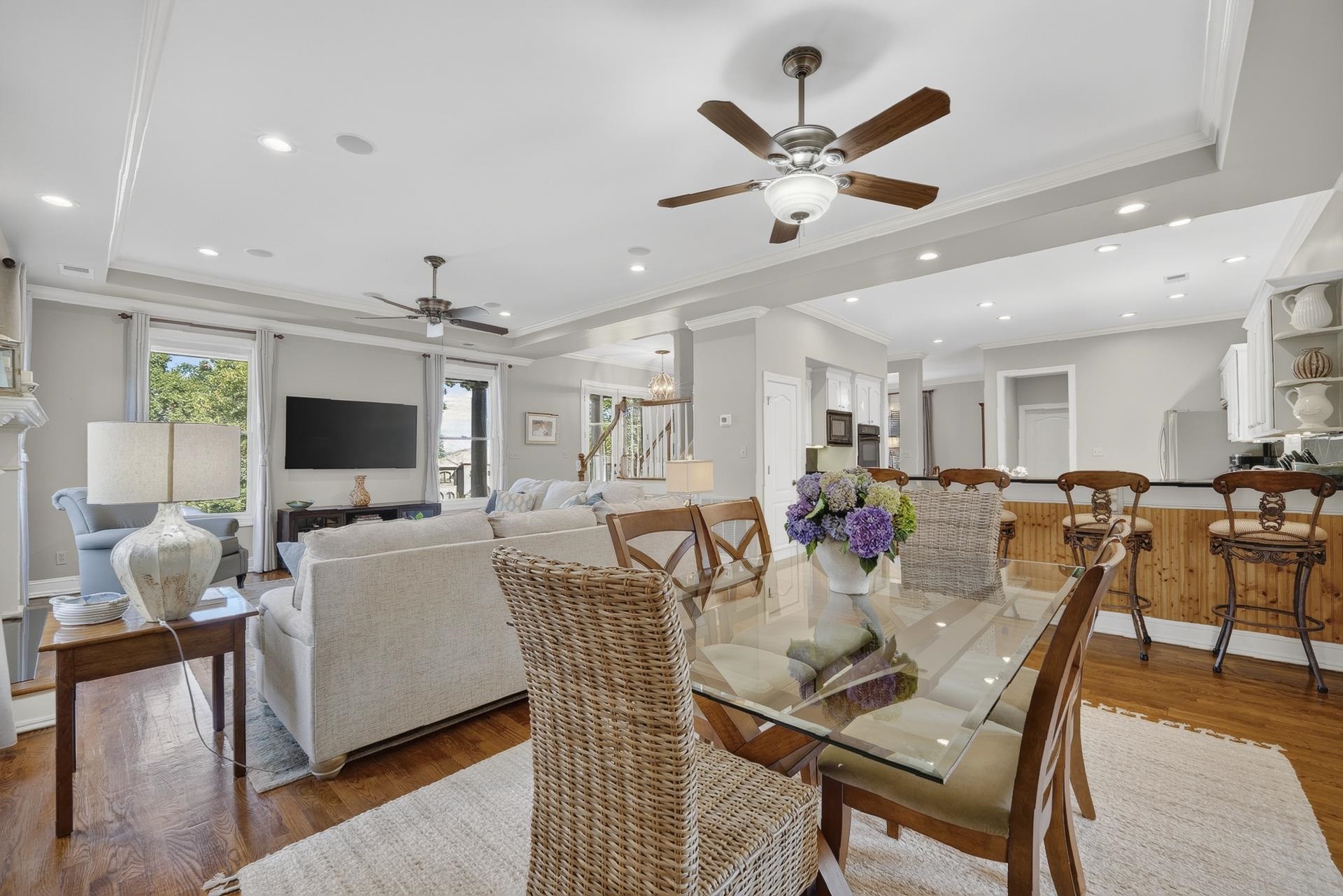 220 ANCHOR BAY PT