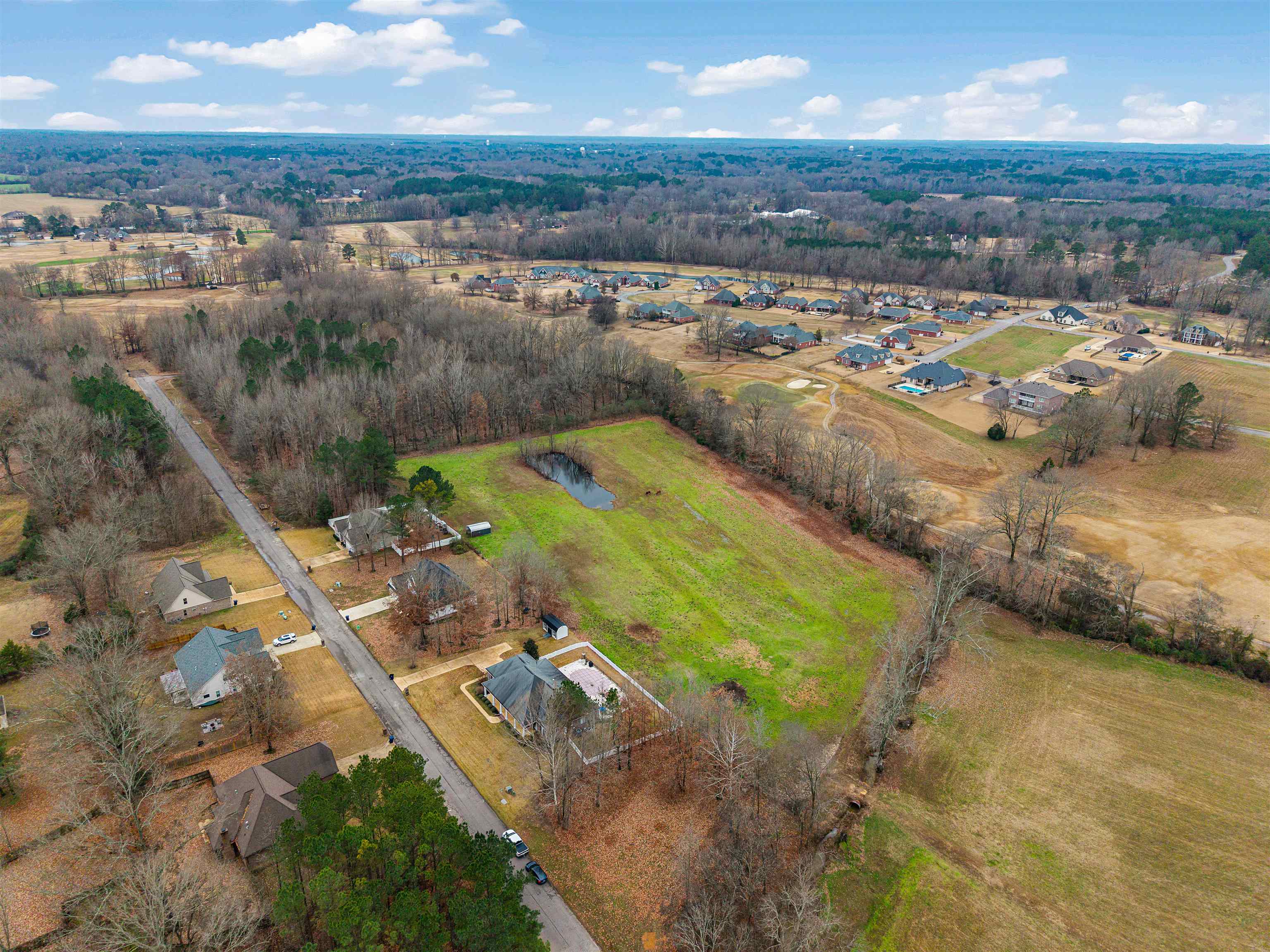 3285 SHADOWOOD LN