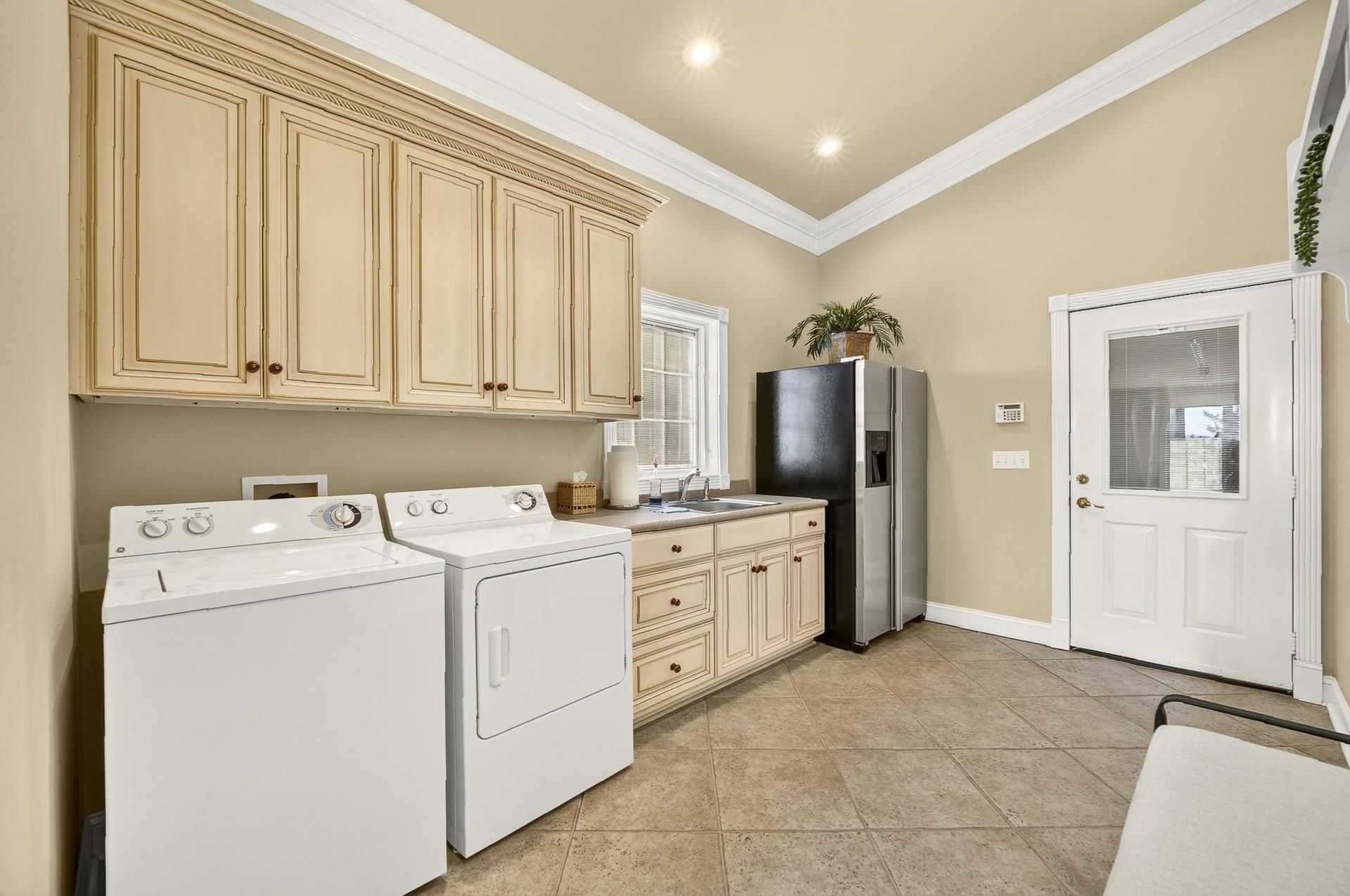 175 WESTSHORE RDG