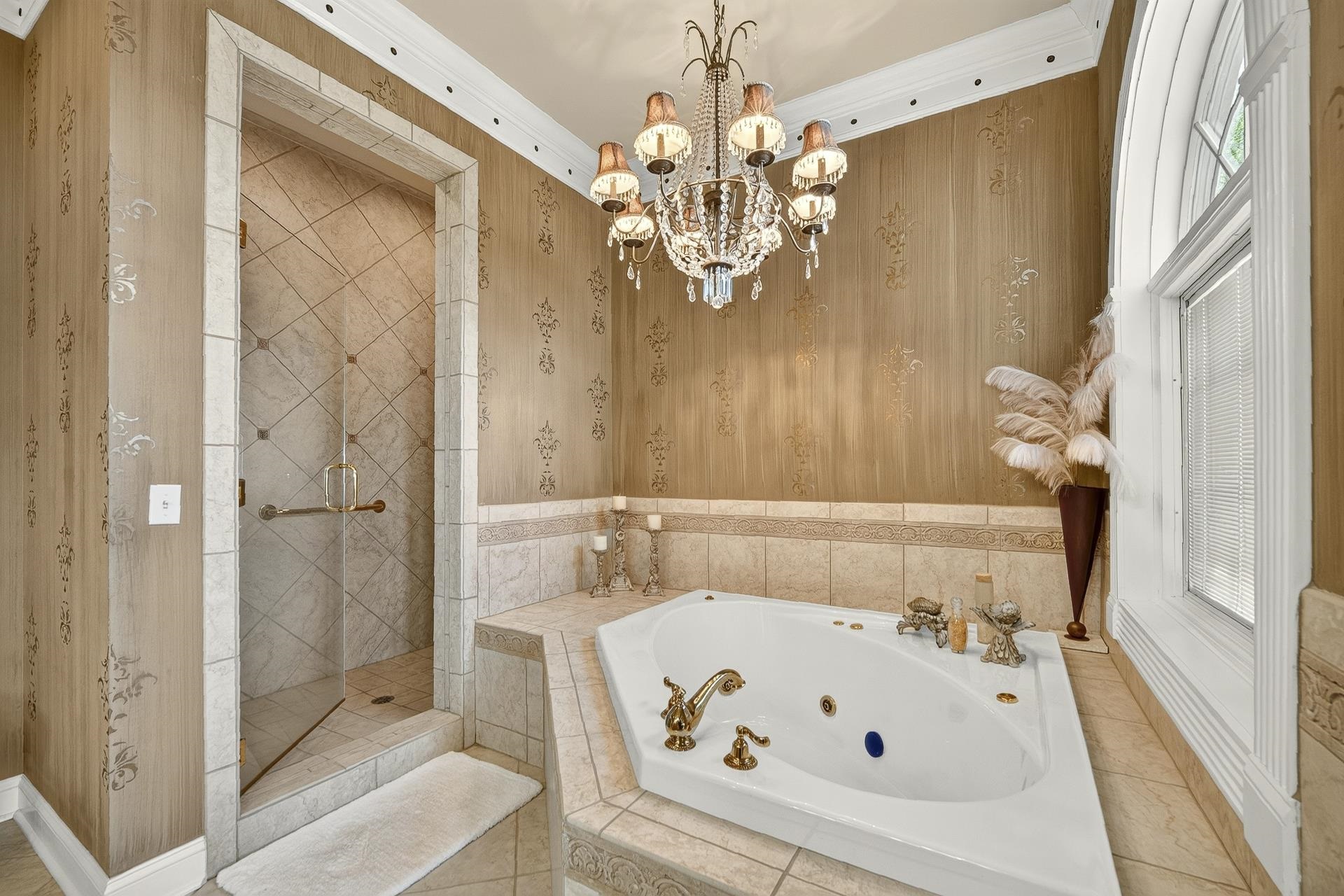 175 WESTSHORE RDG
