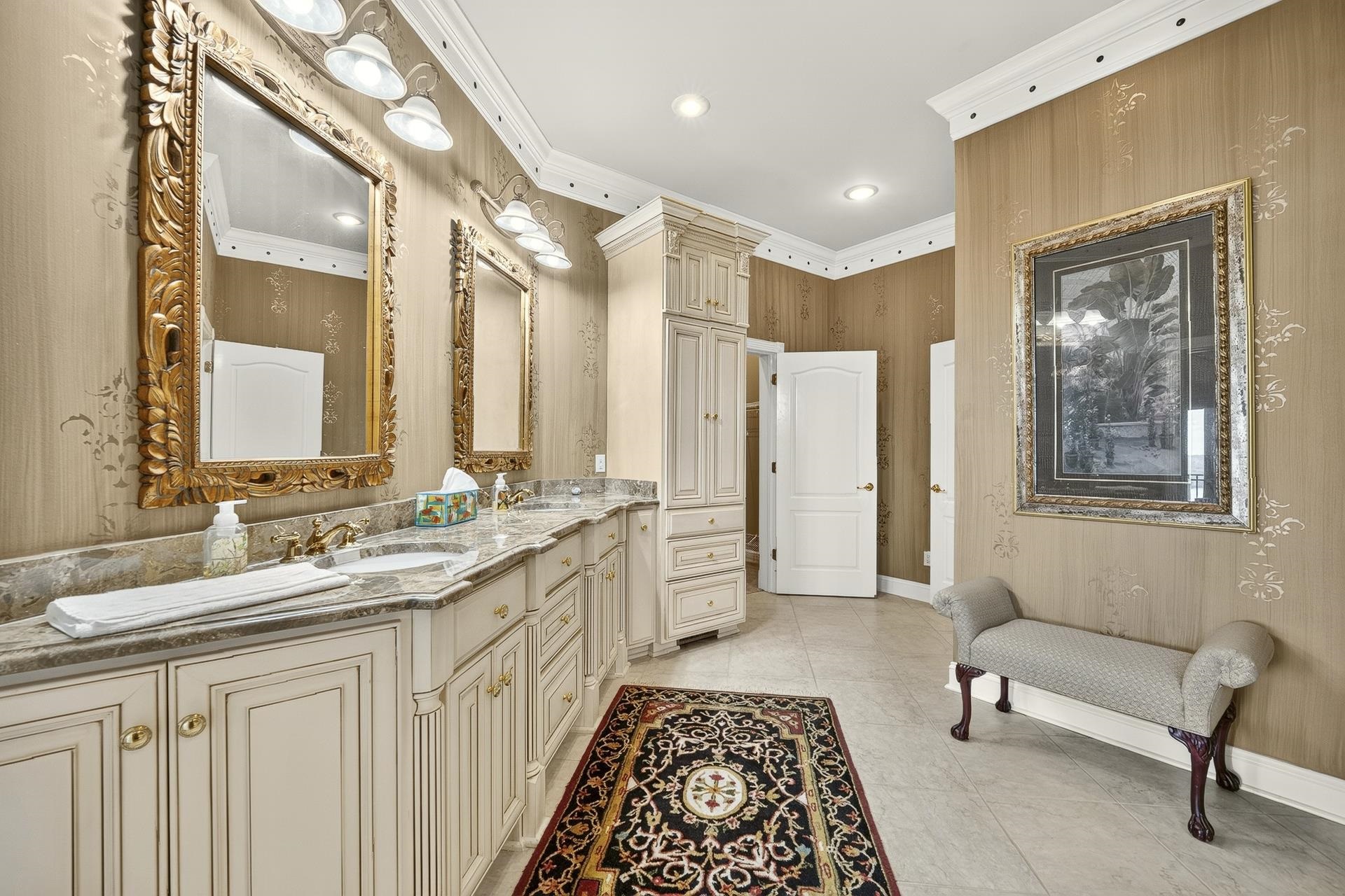 175 WESTSHORE RDG
