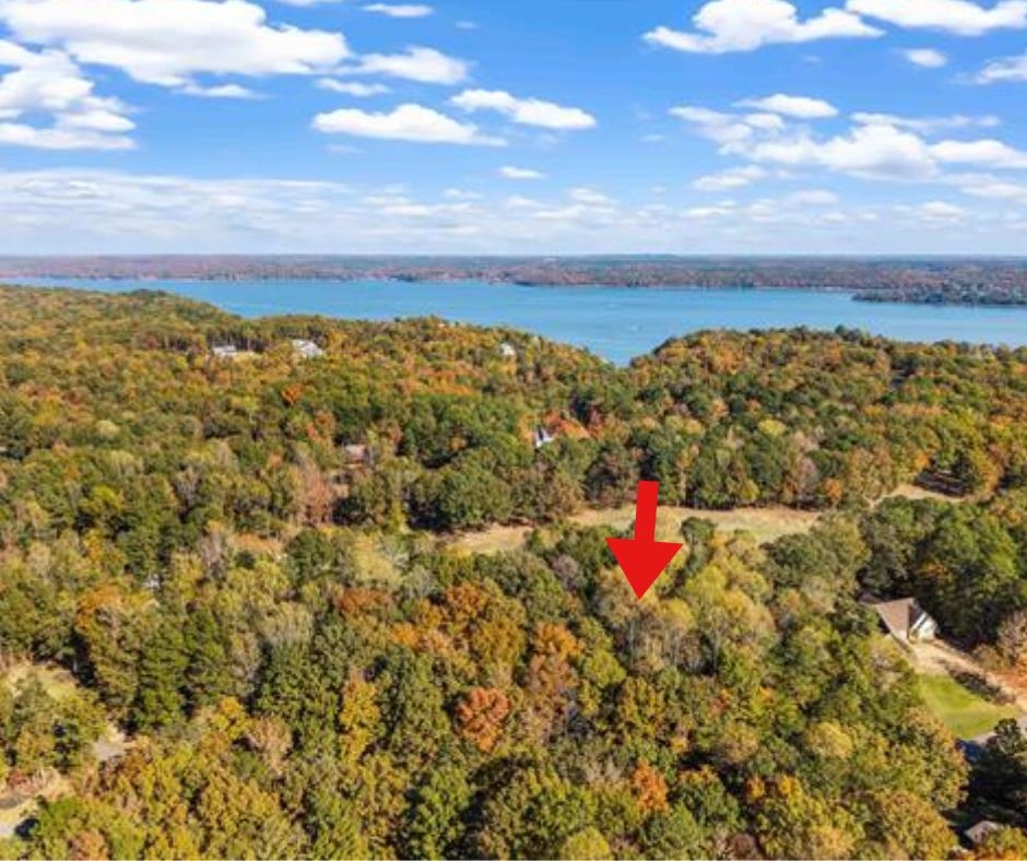 396,397,398 WINDWOOD DR