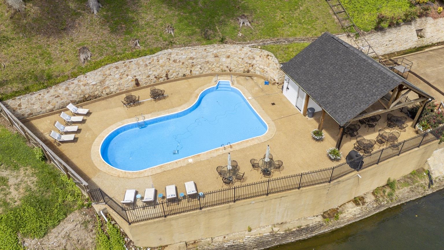 9 ELKS LANDING DR