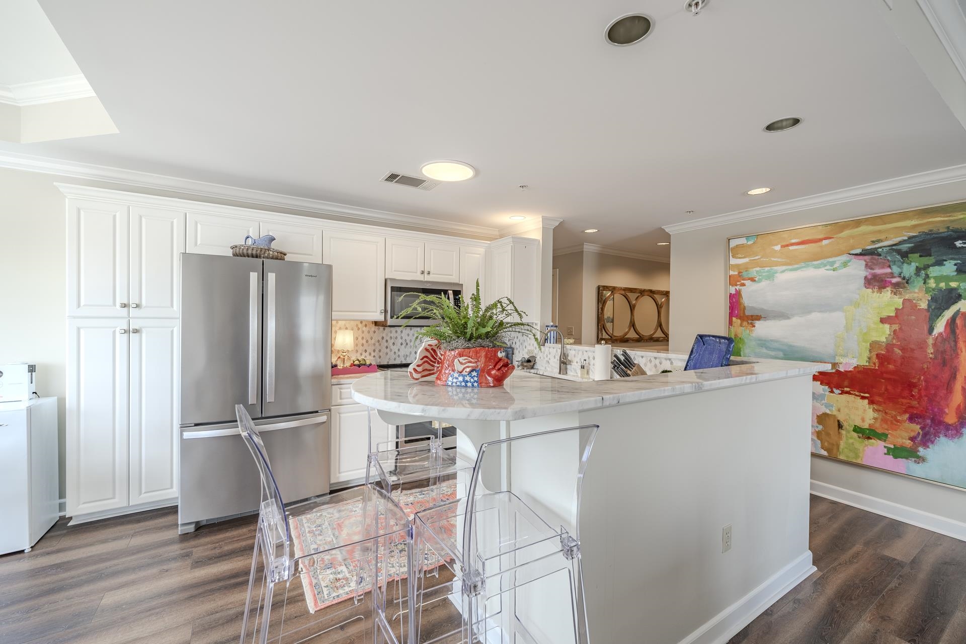 323 CR 380 RD Unit: L 501