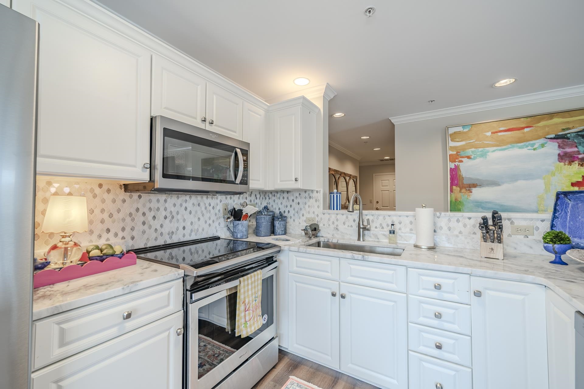 323 CR 380 RD Unit: L 501
