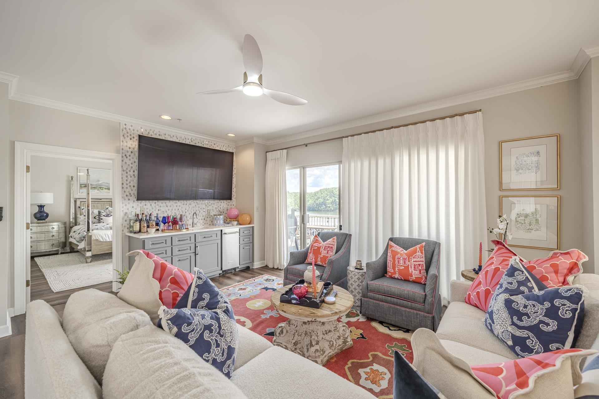 323 CR 380 RD Unit: L 501