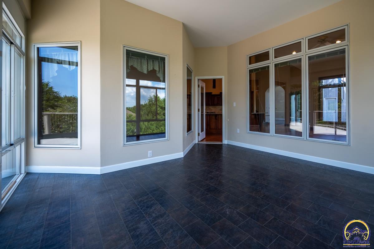 5600 SW Clarion LN