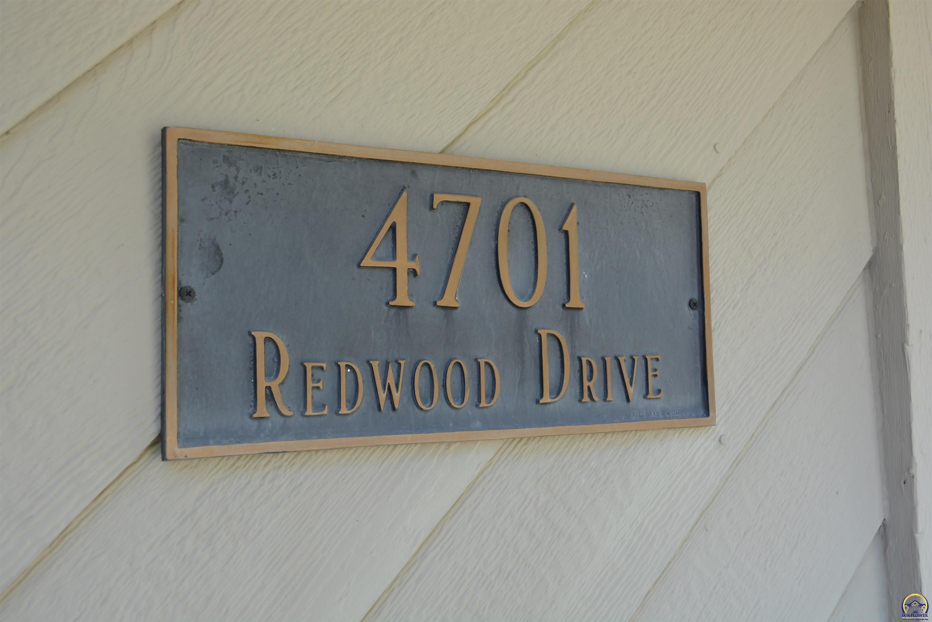 4701 NW Redwood DR