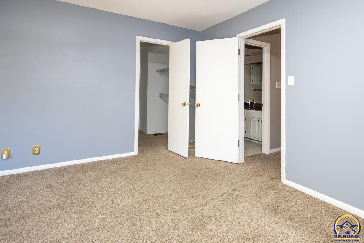 3404 SW Arrowhead RD