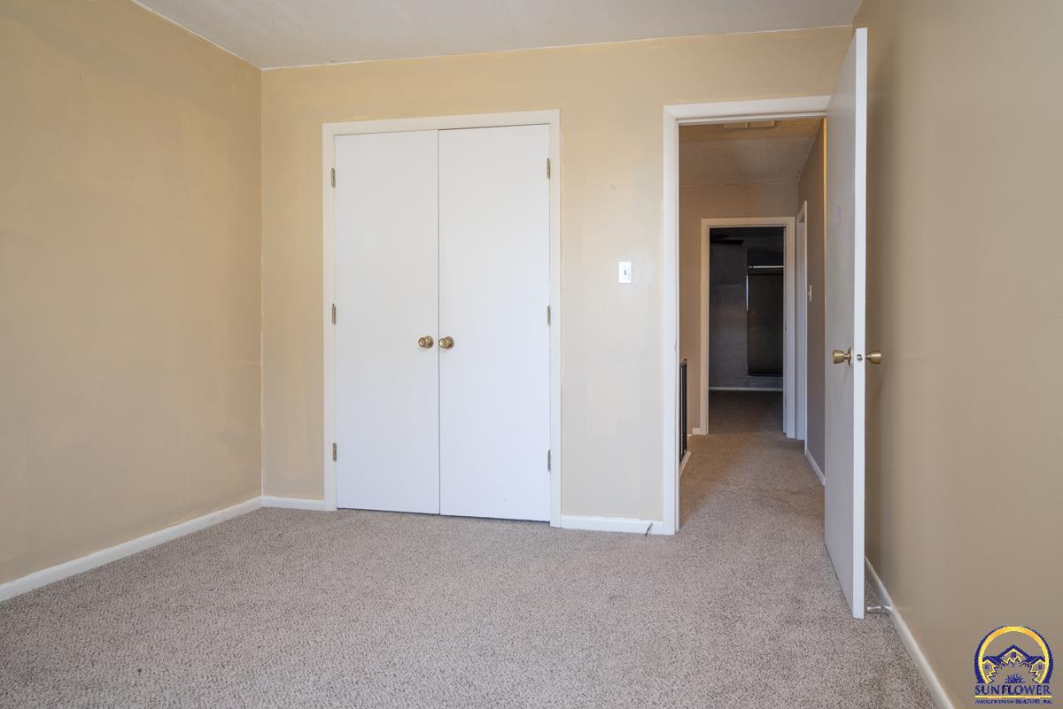 3404 SW Arrowhead RD