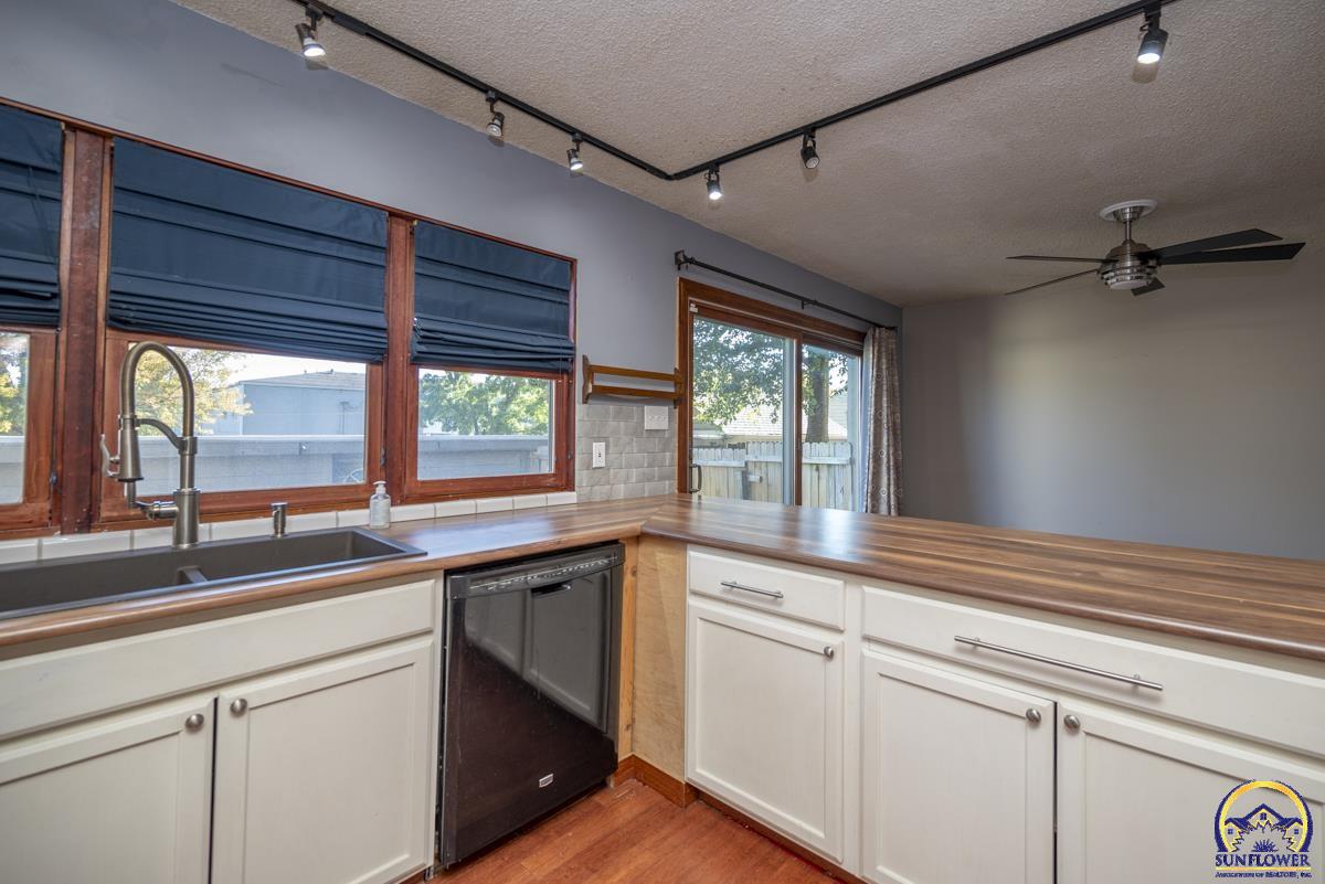 3404 SW Arrowhead RD