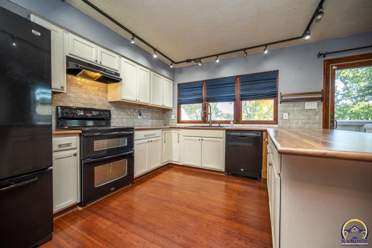 3404 SW Arrowhead RD