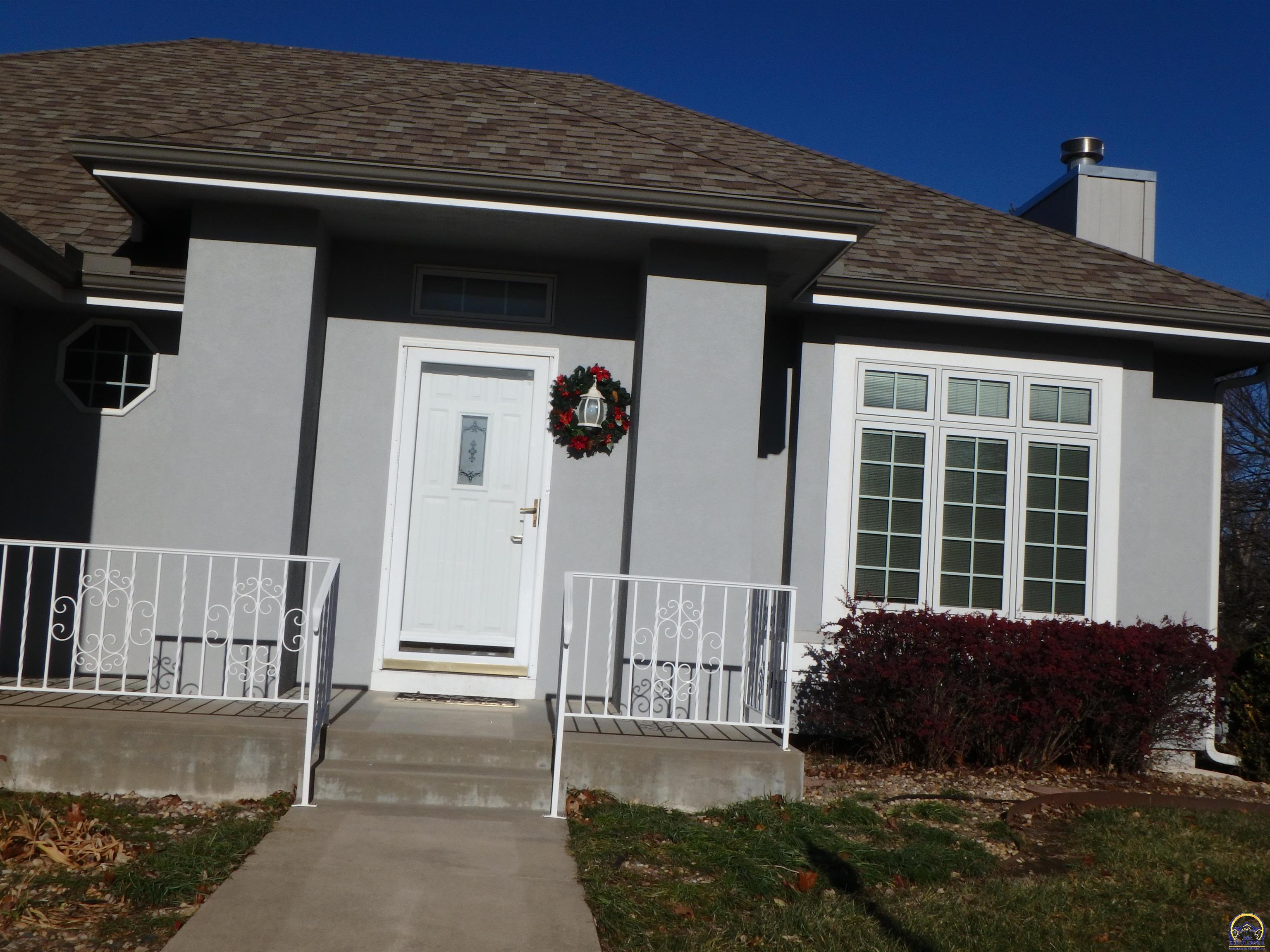 3600 SW Ashworth CT