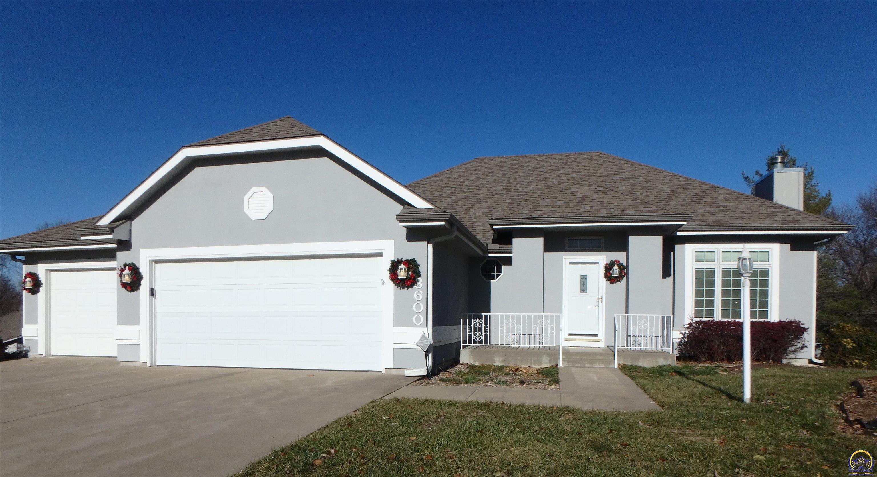 3600 SW Ashworth CT
