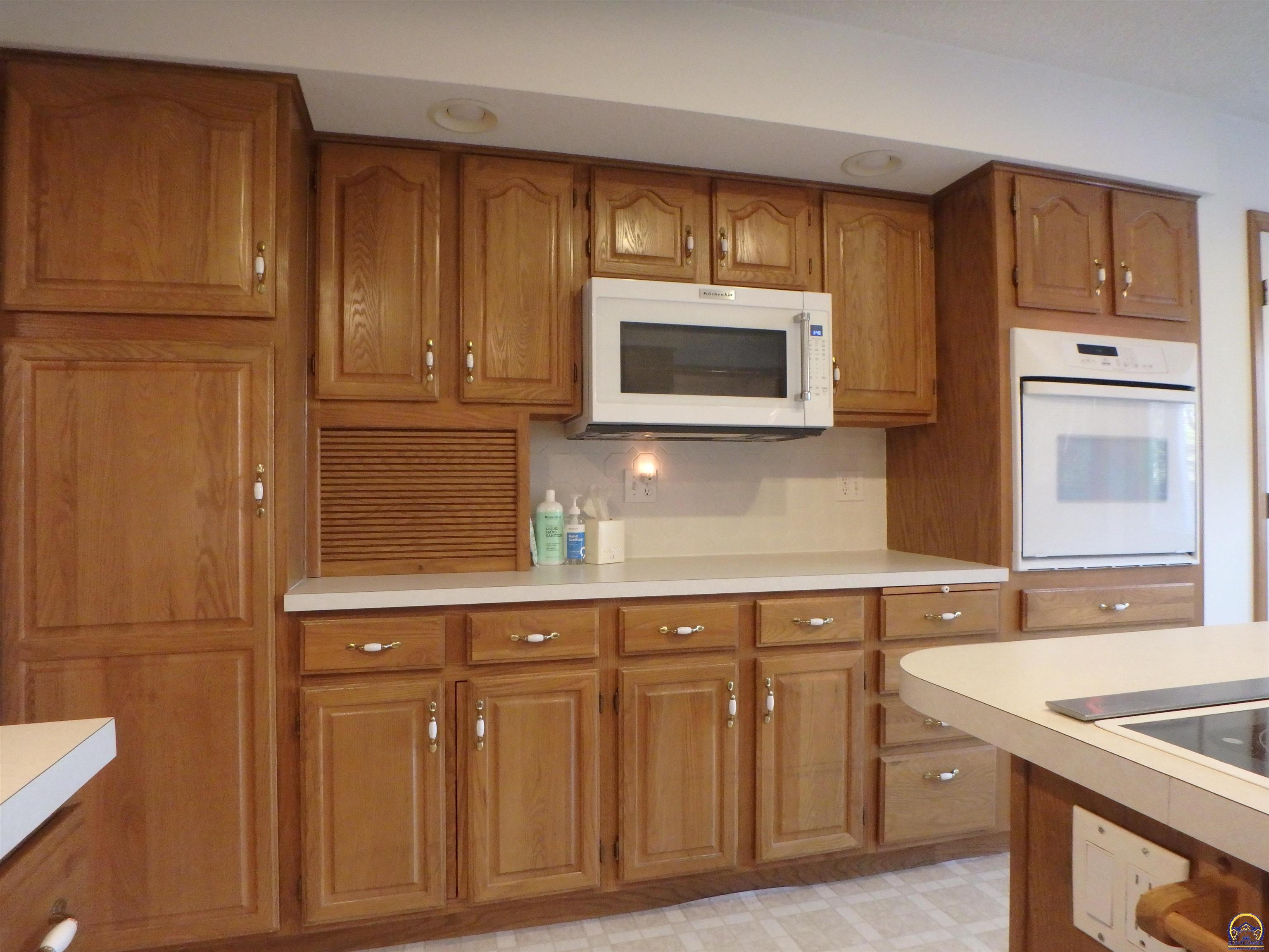 3600 SW Ashworth CT