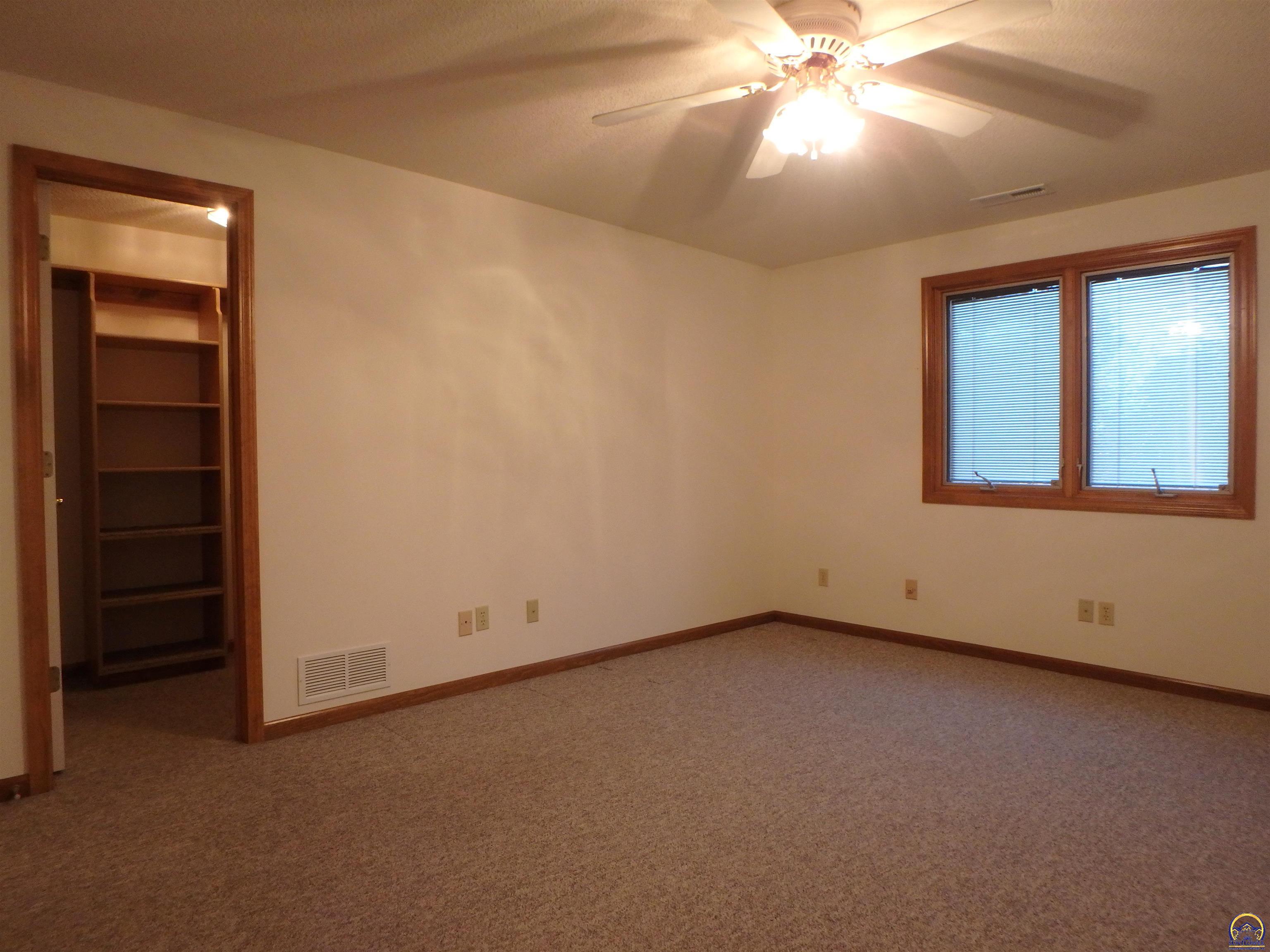 3600 SW Ashworth CT