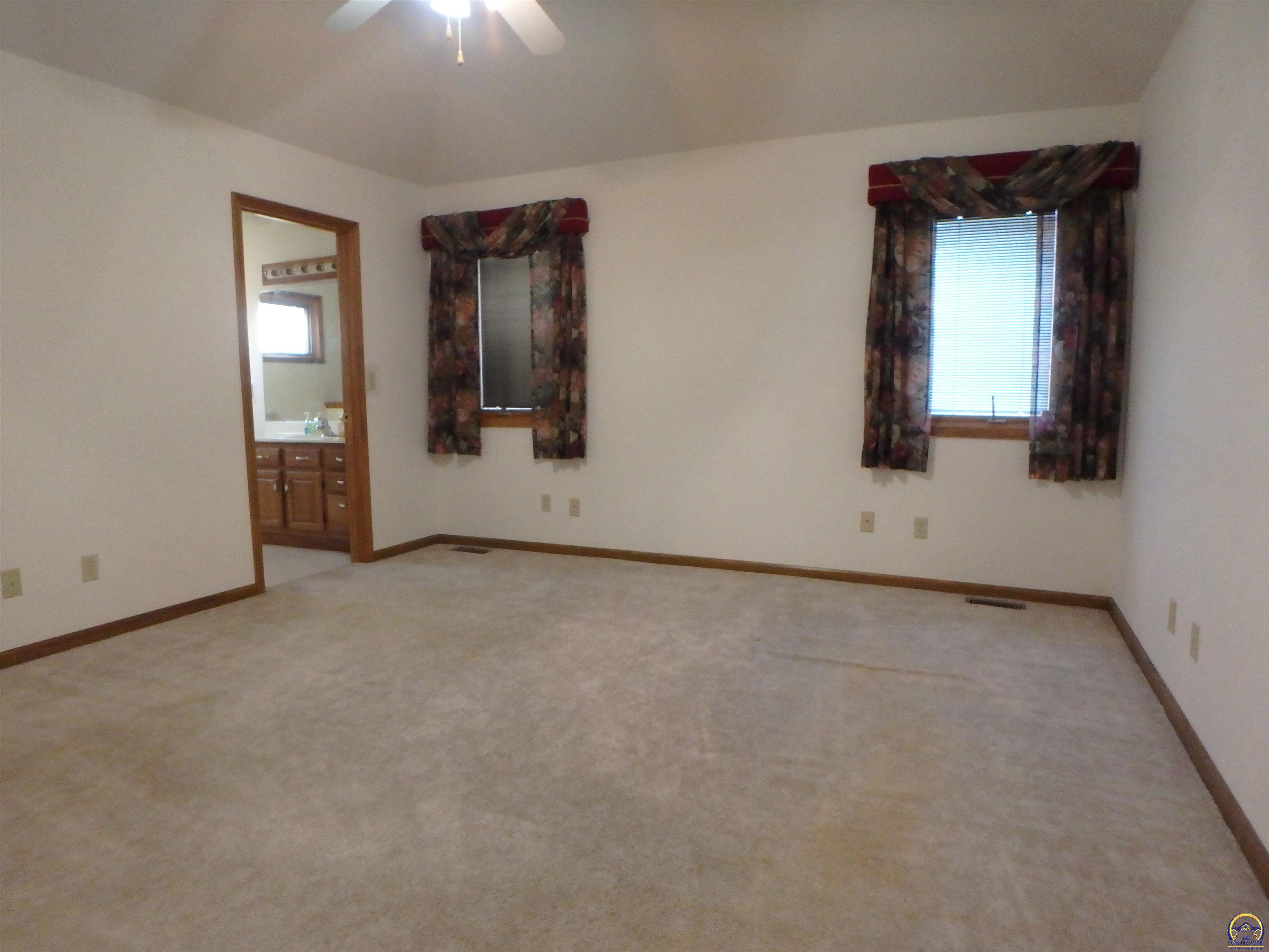 3600 SW Ashworth CT