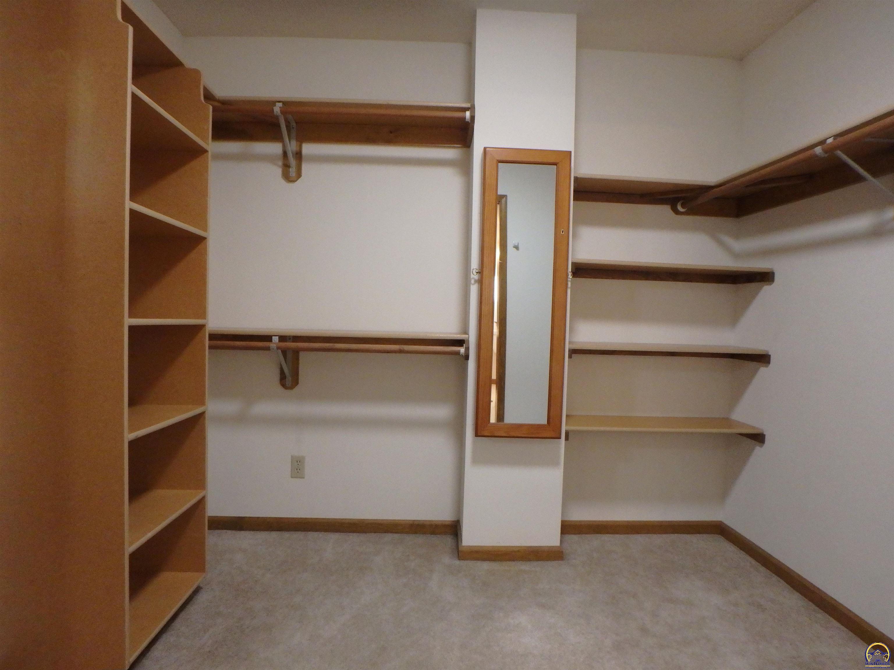 3600 SW Ashworth CT