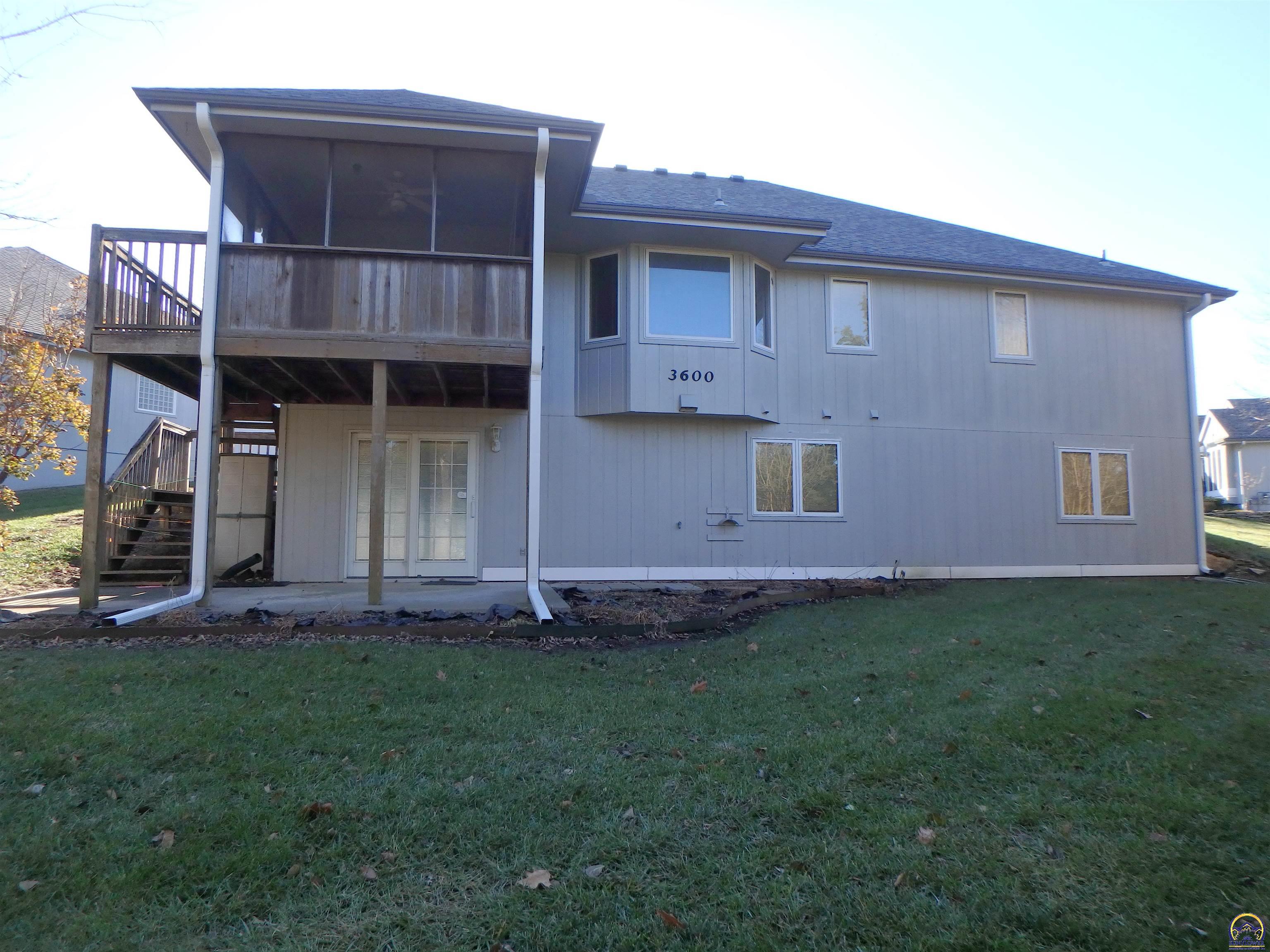 3600 SW Ashworth CT