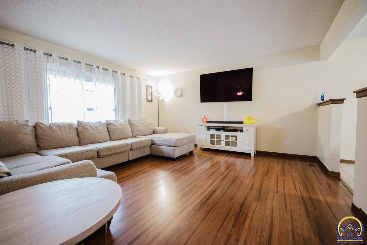 4218 SE Kentucky CT