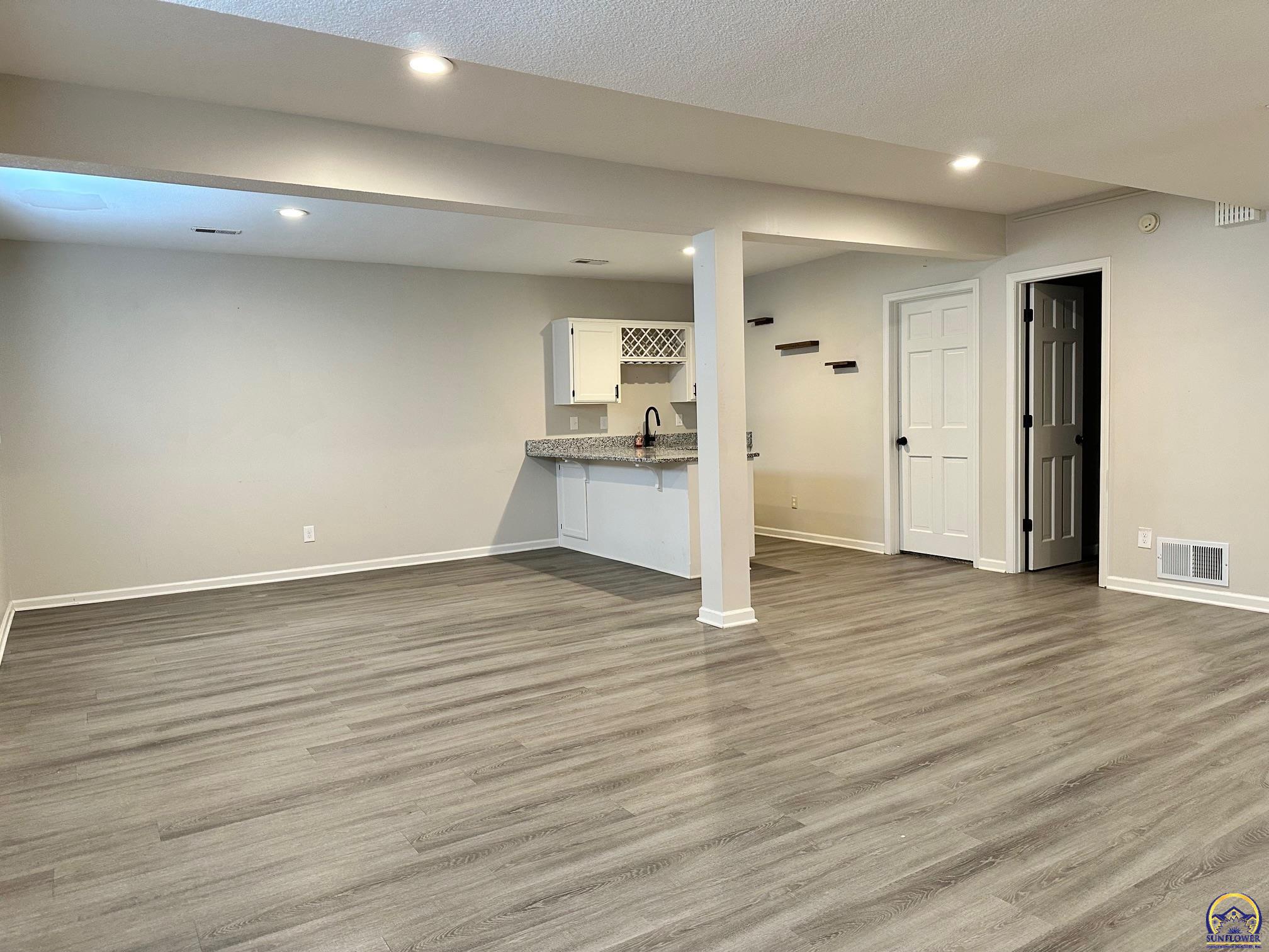 3523 SW Westport CT
